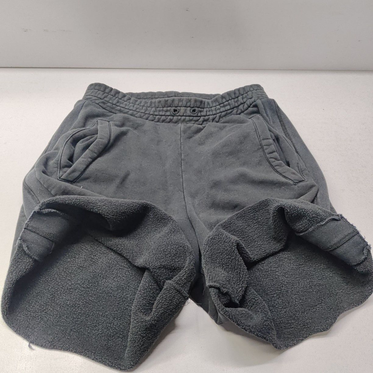 Off-White Off-White Yellow Logo Shorts Size XS Size US 28 / EU 44 - 11 Thumbnail