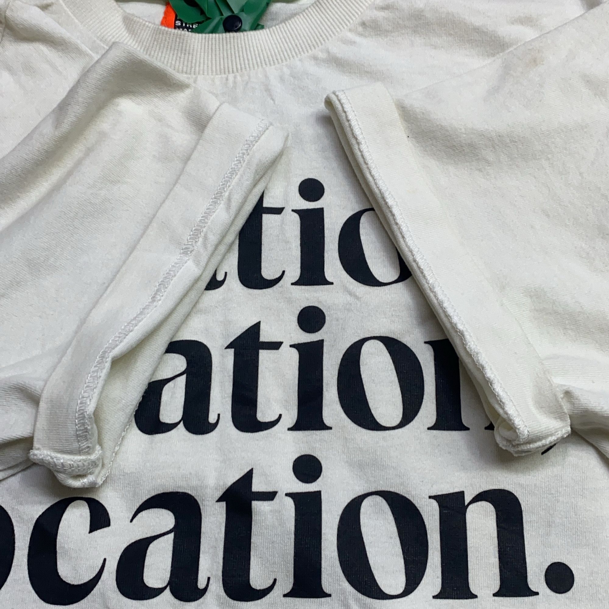 Off-White Off-White x Dover Street Market Location T-Shirt Size M Size US M / EU 48-50 / 2 - 9 Thumbnail
