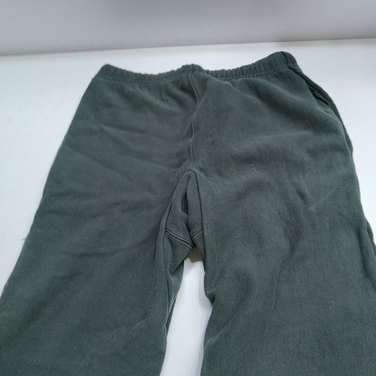 Off-White Off-White x Champion Arrow Sweatpants Size XXS Size US 26 / EU 42 - 6 Thumbnail