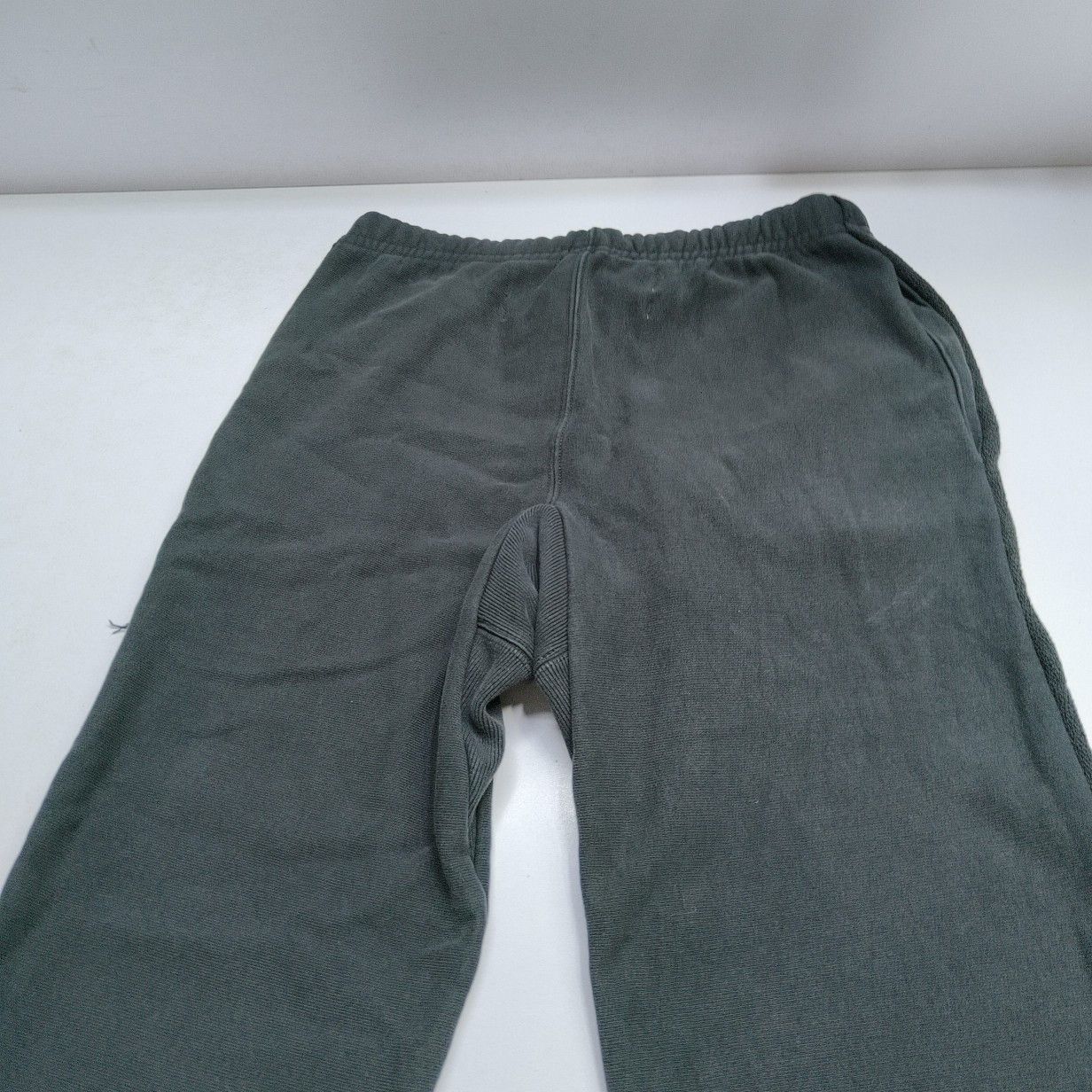 Off-White Off-White x Champion Arrow Sweatpants Size XXS Size US 26 / EU 42 - 14 Thumbnail