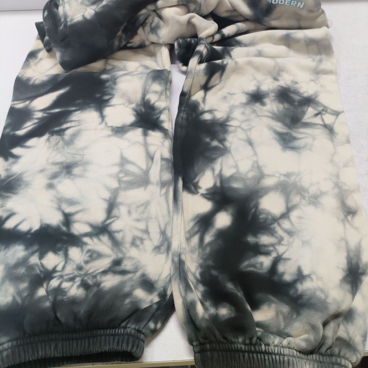 Off-White Off-White Modern Tie-Dye Sweatpants Size M Size US 32 / EU 48 - 10 Thumbnail