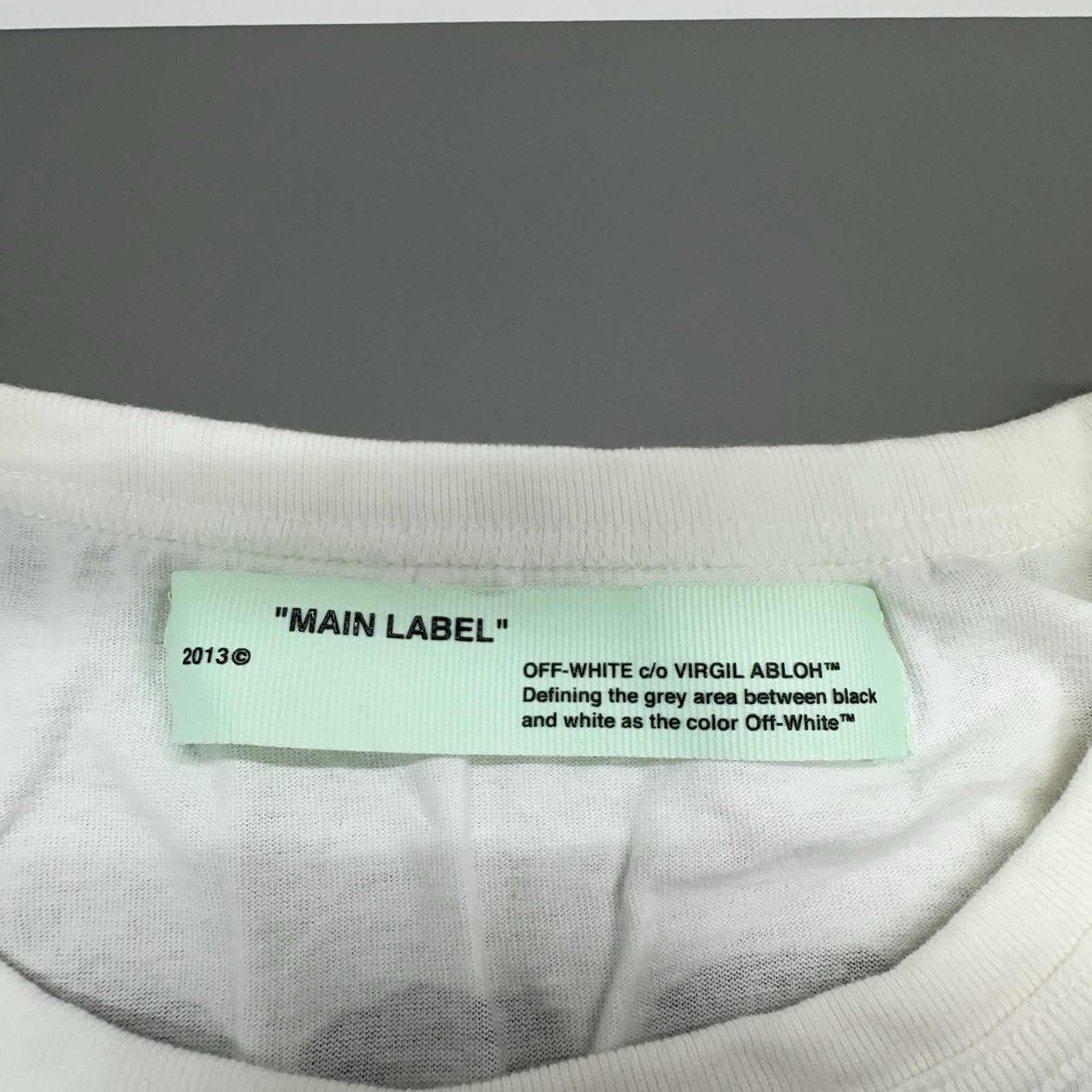 Off-White OFF-WHITE Spray Logo T-Shirt Size L Size US L / EU 52-54 / 3 - 3 Thumbnail