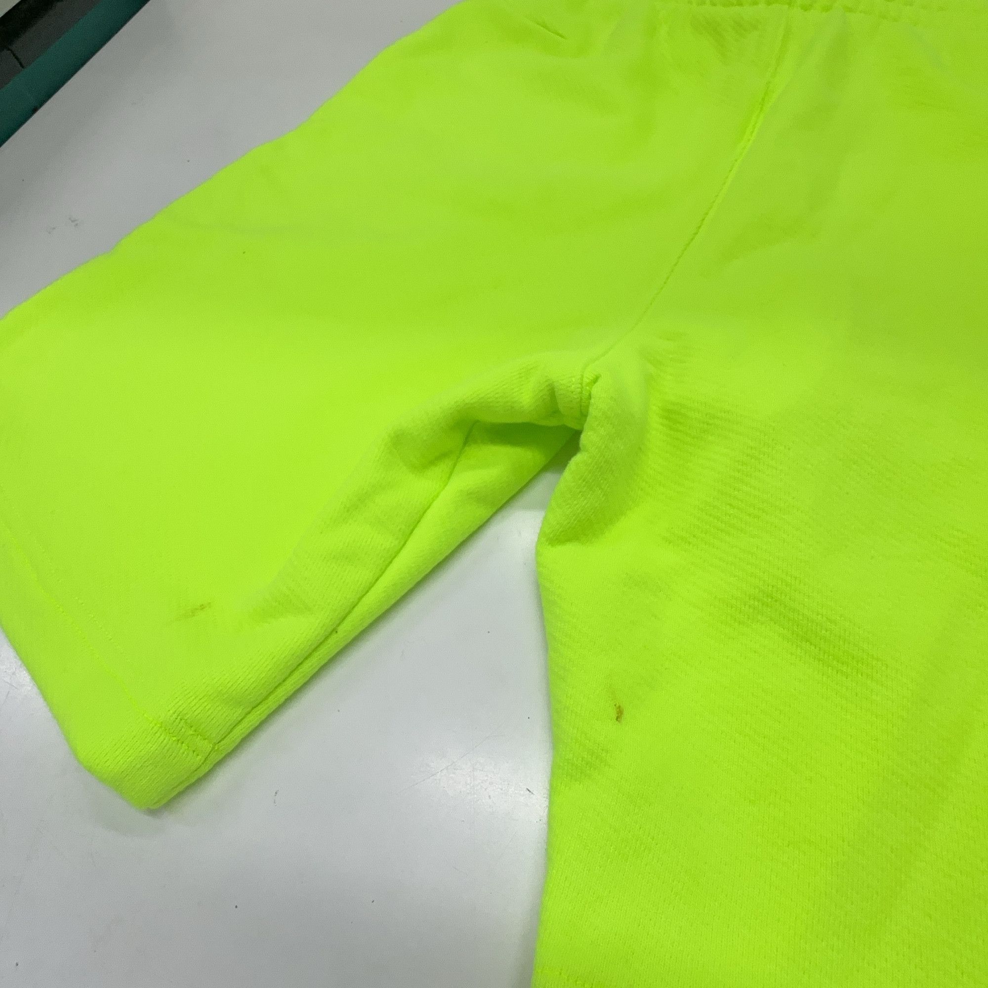 Off-White Off-White Neon Green Sweatshorts Size M Size US 32 / EU 48 - 9 Thumbnail