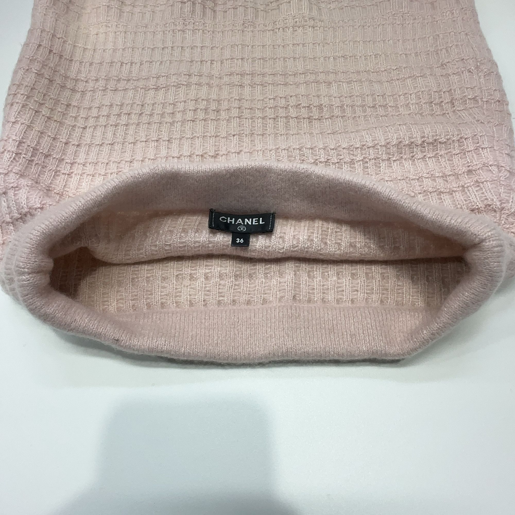 Chanel Chanel Pink Knit Mini Skirt Size 36 Size 26" / US 2 / IT 38 - 5 Thumbnail