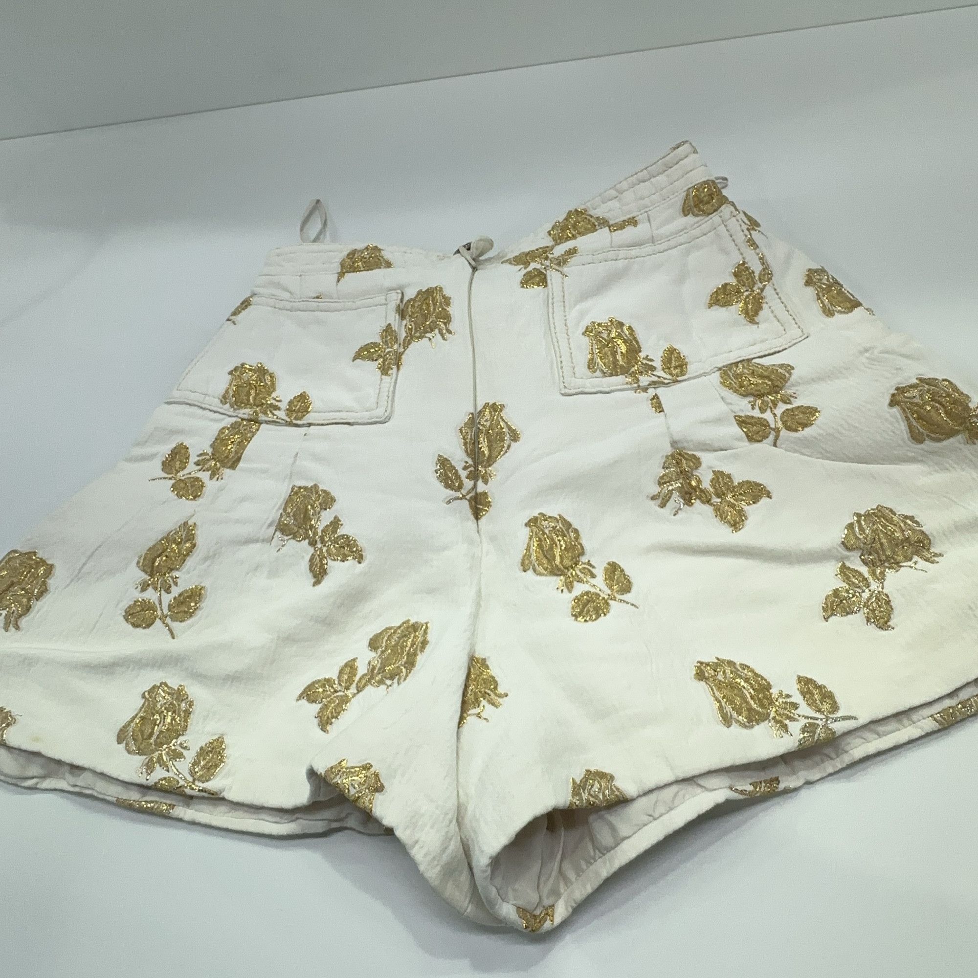 Chanel Chanel Floral Metallic Shorts Size 38 Size 27" / US 4 / IT 40 - 6 Thumbnail