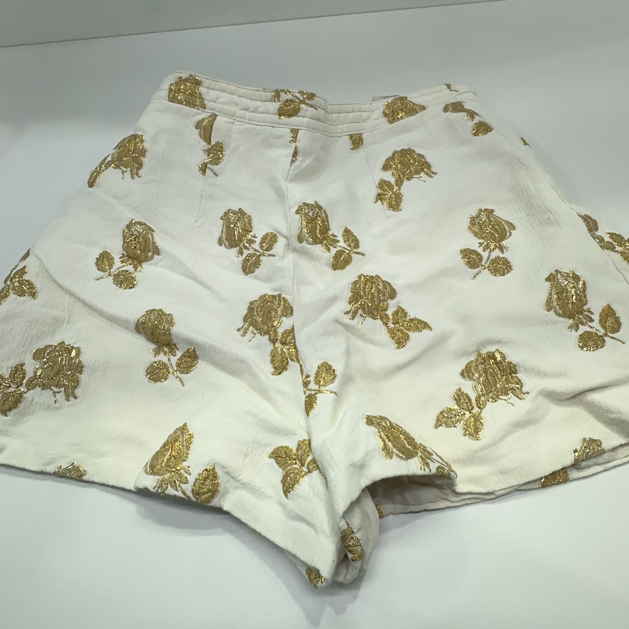 Chanel Chanel Floral Metallic Shorts Size 38 Size 27" / US 4 / IT 40 - 5 Thumbnail