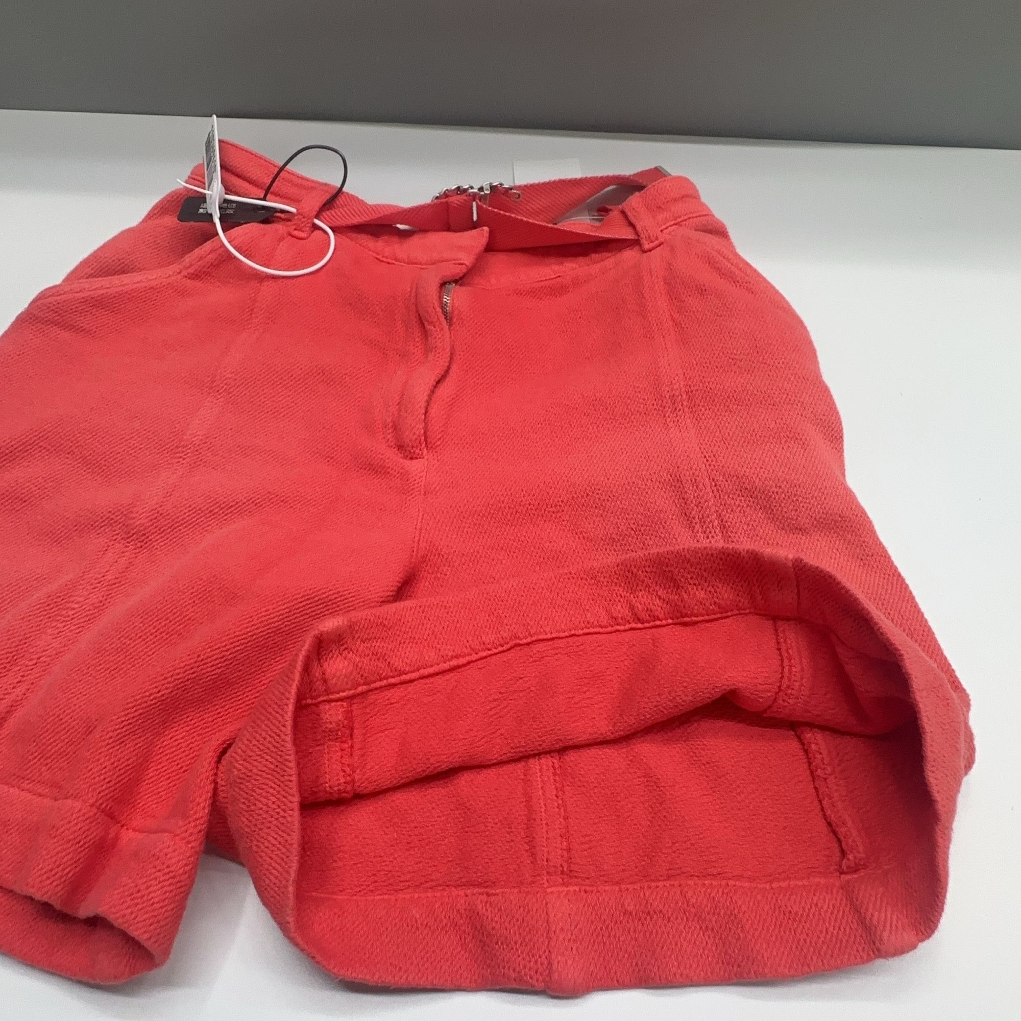 Chanel Chanel Red Shorts Size 36 Size 26" / US 2 / IT 38 - 6 Thumbnail