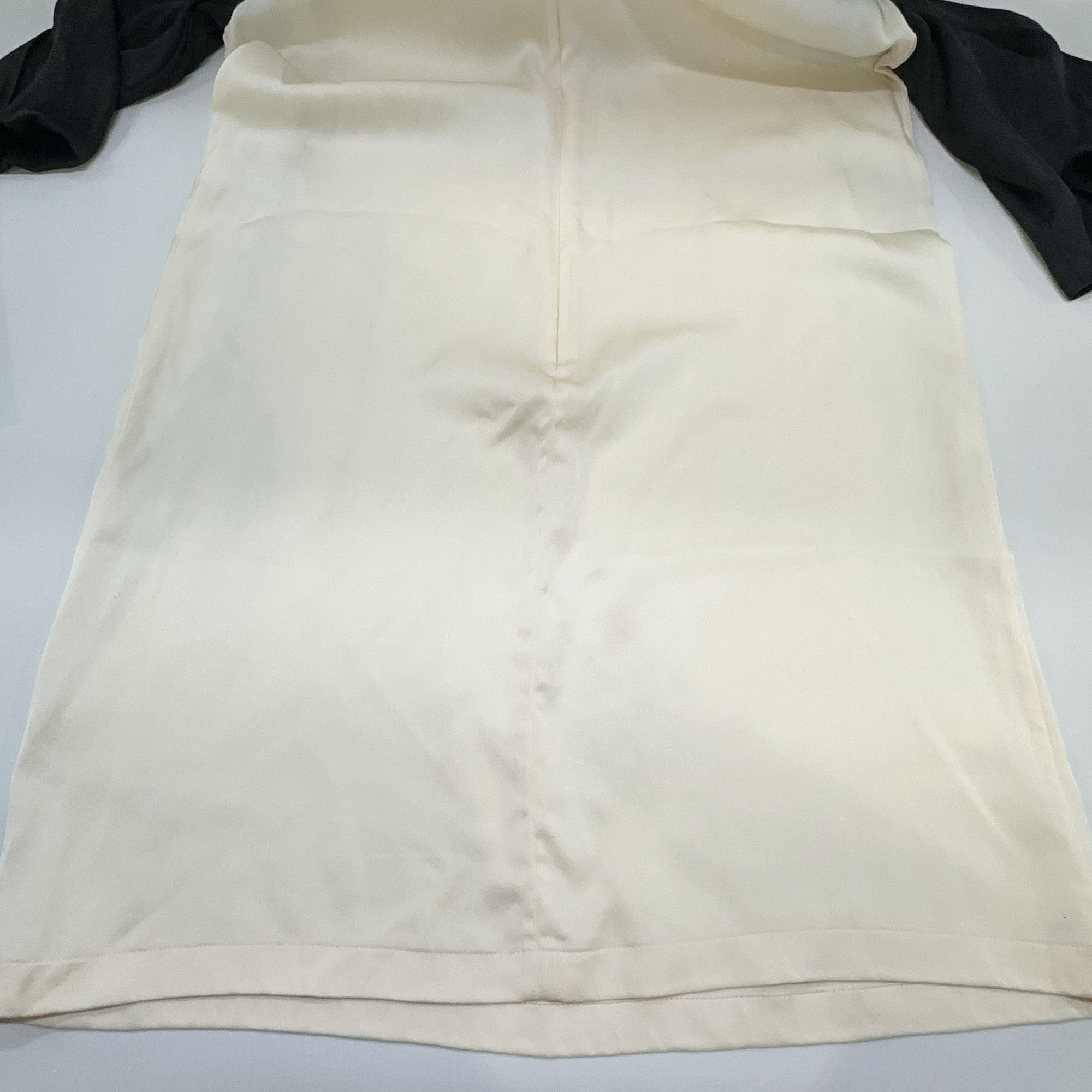 Chanel Chanel Two-Tone Short Sleeve Top Size 34 Size XS / US 0-2 / IT 36-38 - 9 Thumbnail