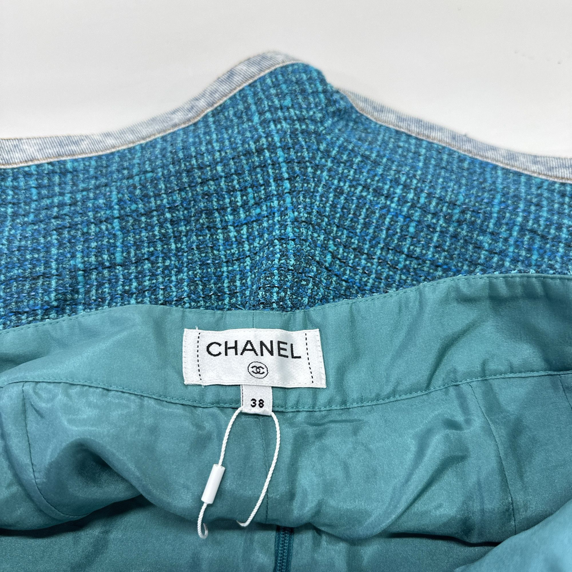 Chanel CHANEL Tweed Shorts Size 38 Size 27" / US 4 / IT 40 - 3 Thumbnail