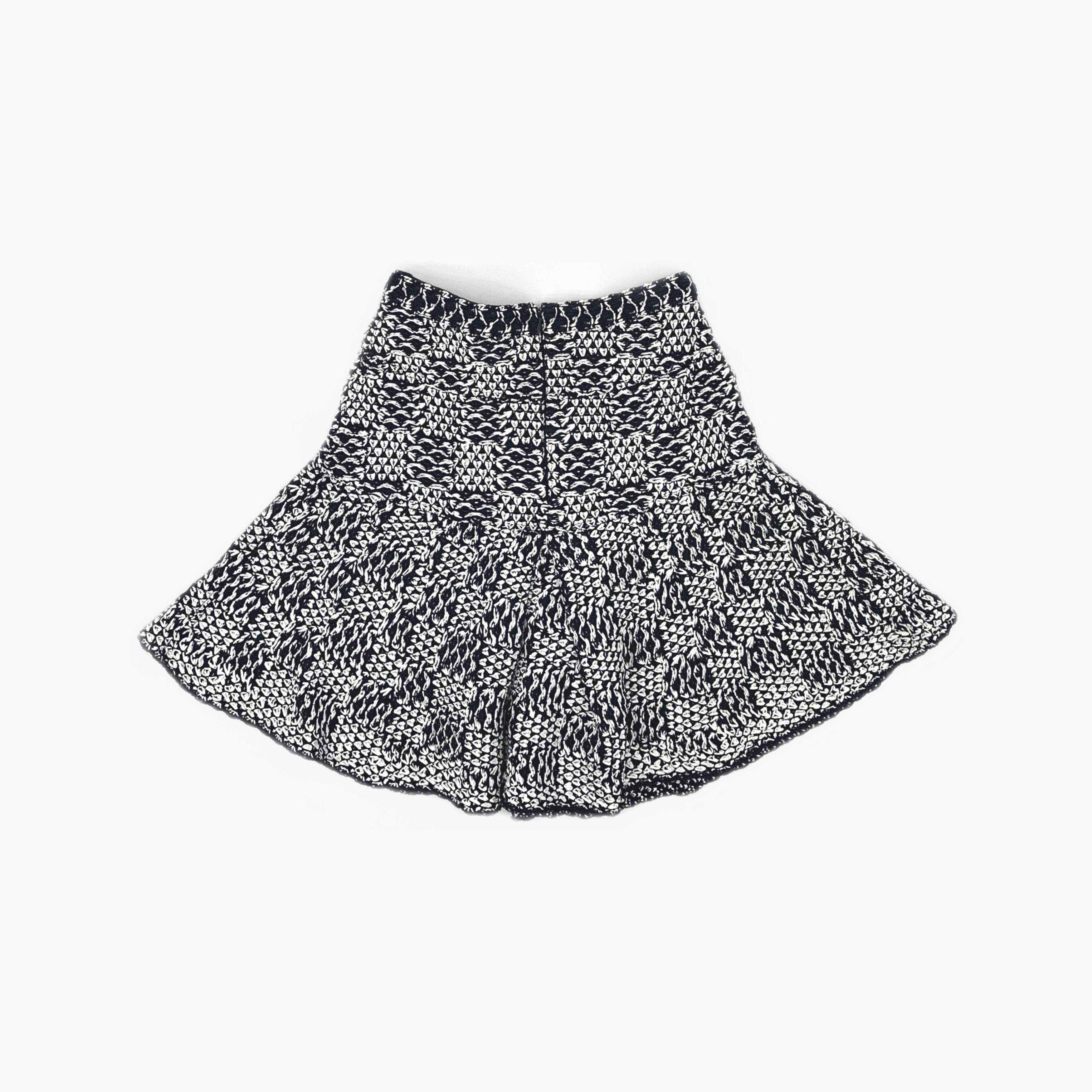 Chanel CHANEL Geometric Knit Mini Skirt Size 36 Size 26" / US 2 / IT 38 - 2 Thumbnail