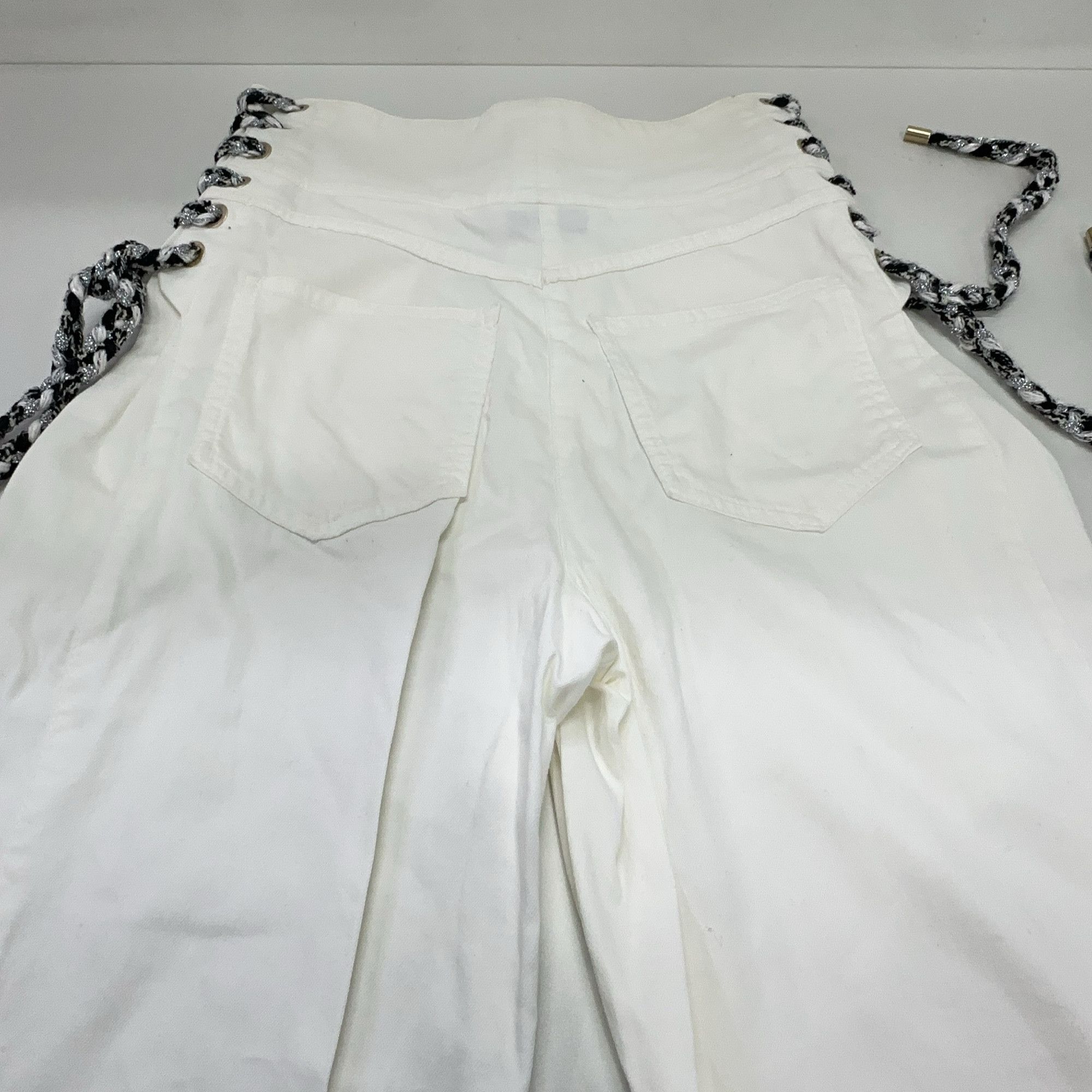 Chanel Chanel White Chain Detail Pants Size 38 Size 27" / US 4 / IT 40 - 9 Thumbnail