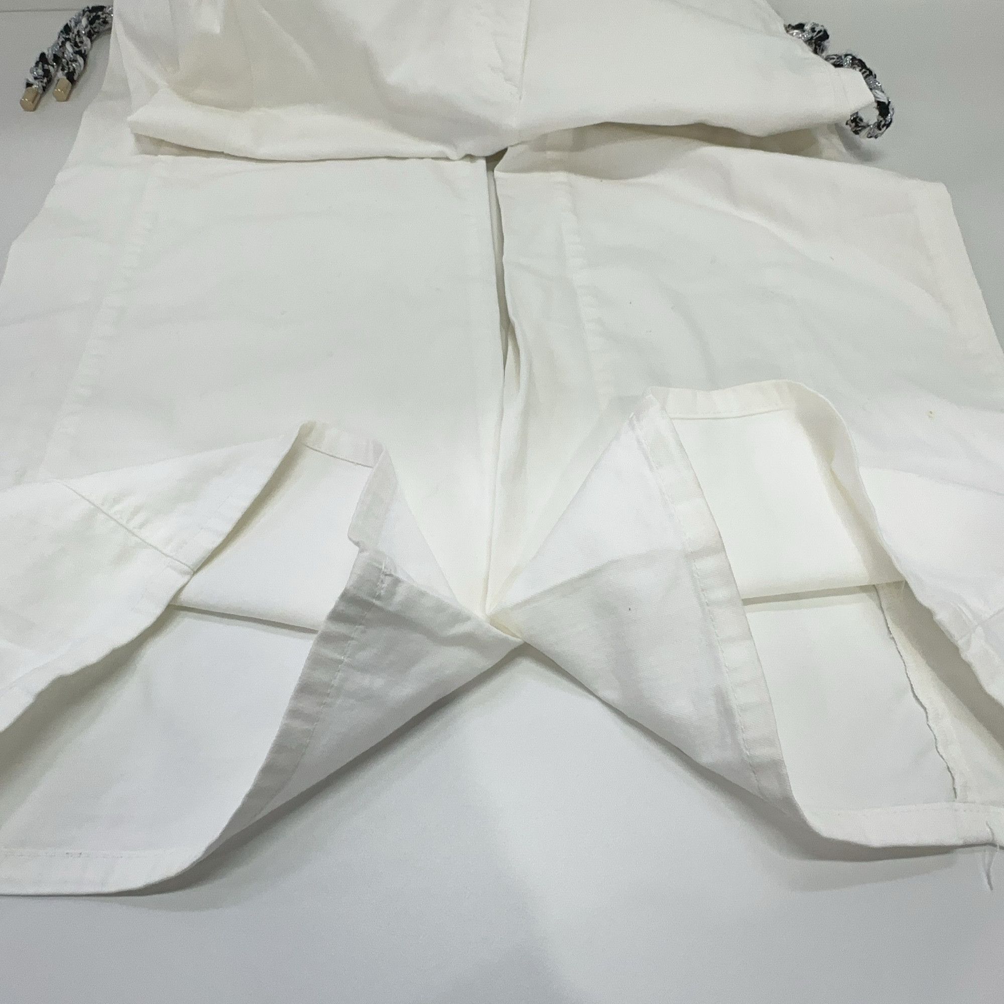 Chanel Chanel White Chain Detail Pants Size 38 Size 27" / US 4 / IT 40 - 8 Thumbnail