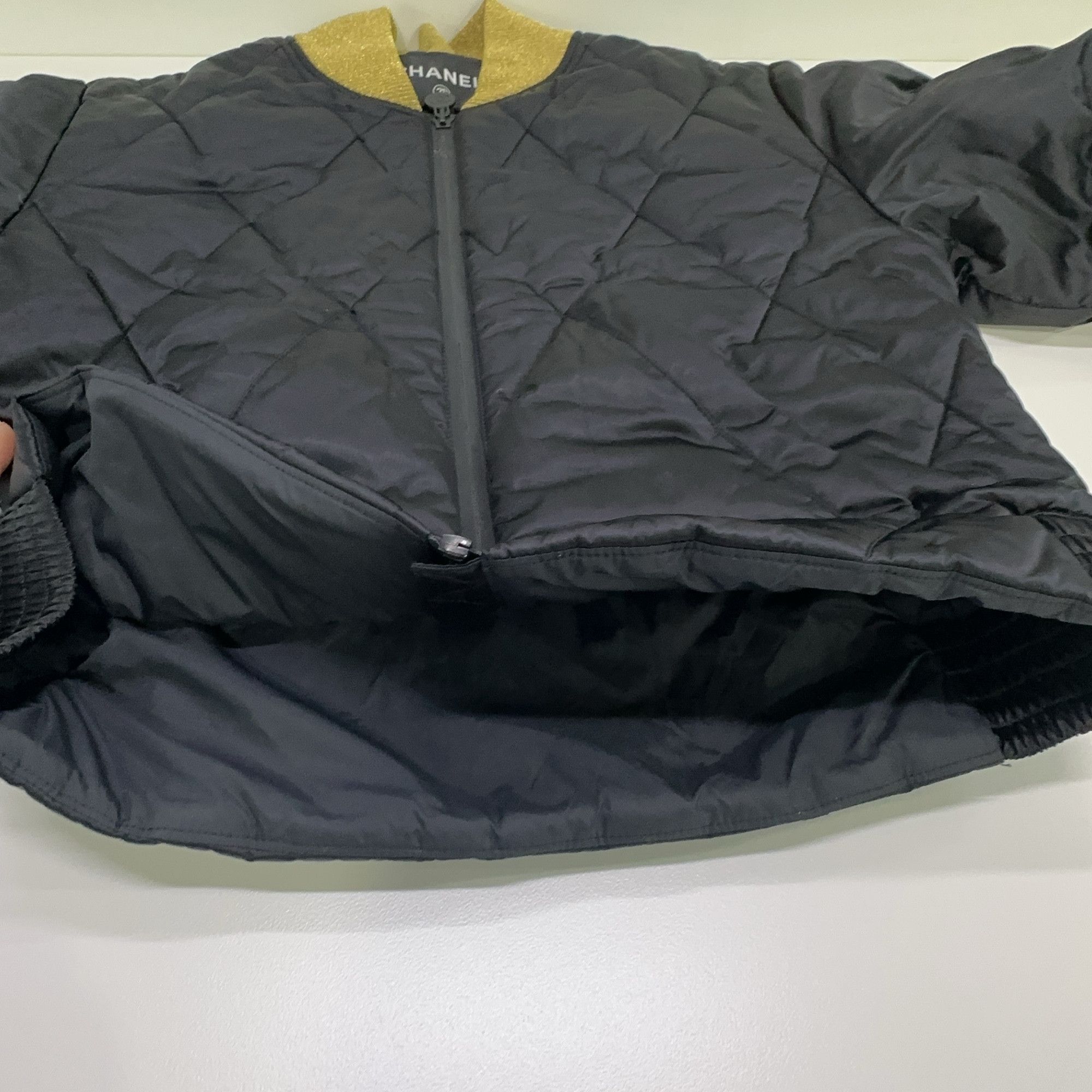 Chanel CHANEL Quilted Bomber Jacket Size 34 Size XS / US 0-2 / IT 36-38 - 10 Thumbnail