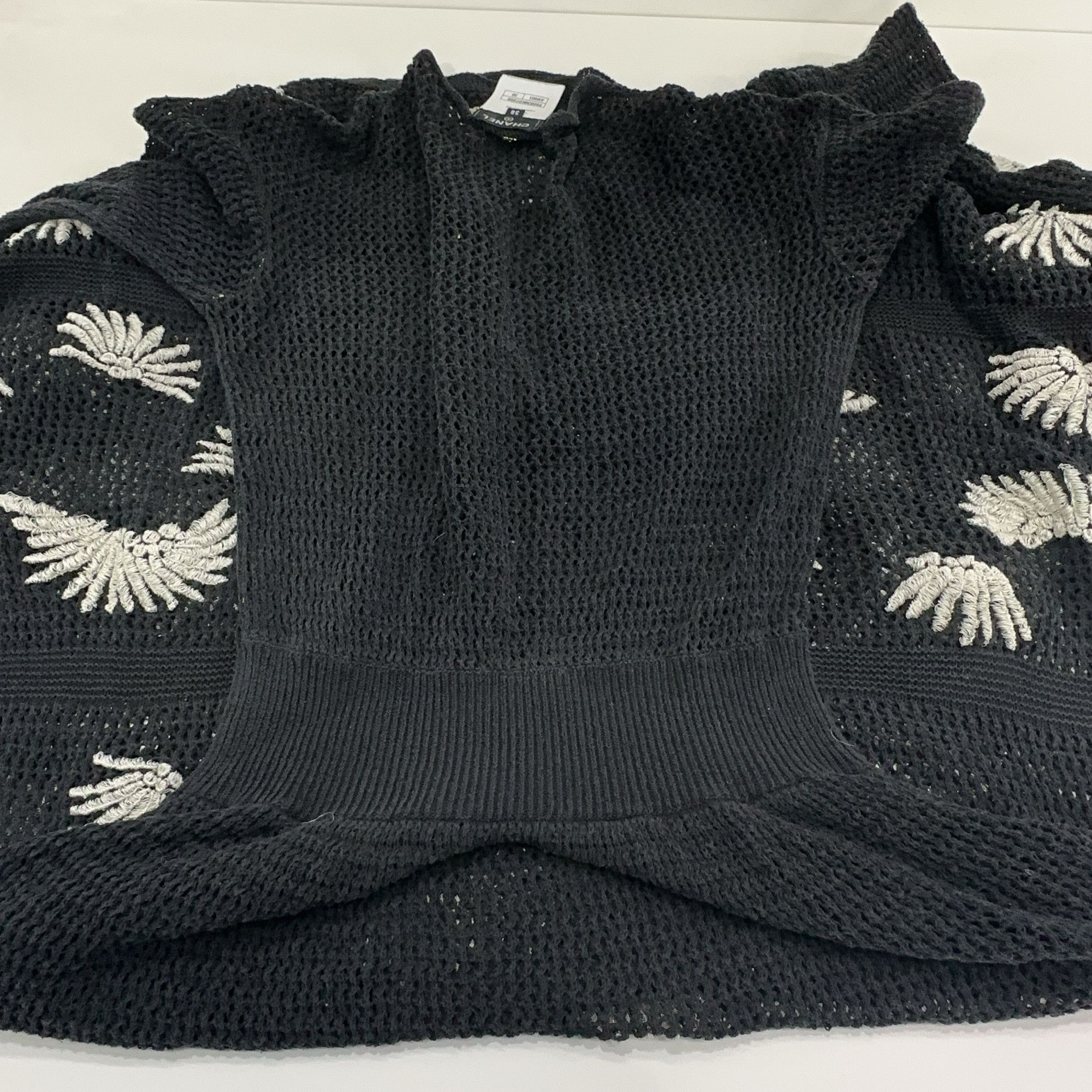 Chanel Chanel Embroidered Openwork Knit Midi Dress Size 38 Size S / US 4 / IT 40 - 9 Thumbnail