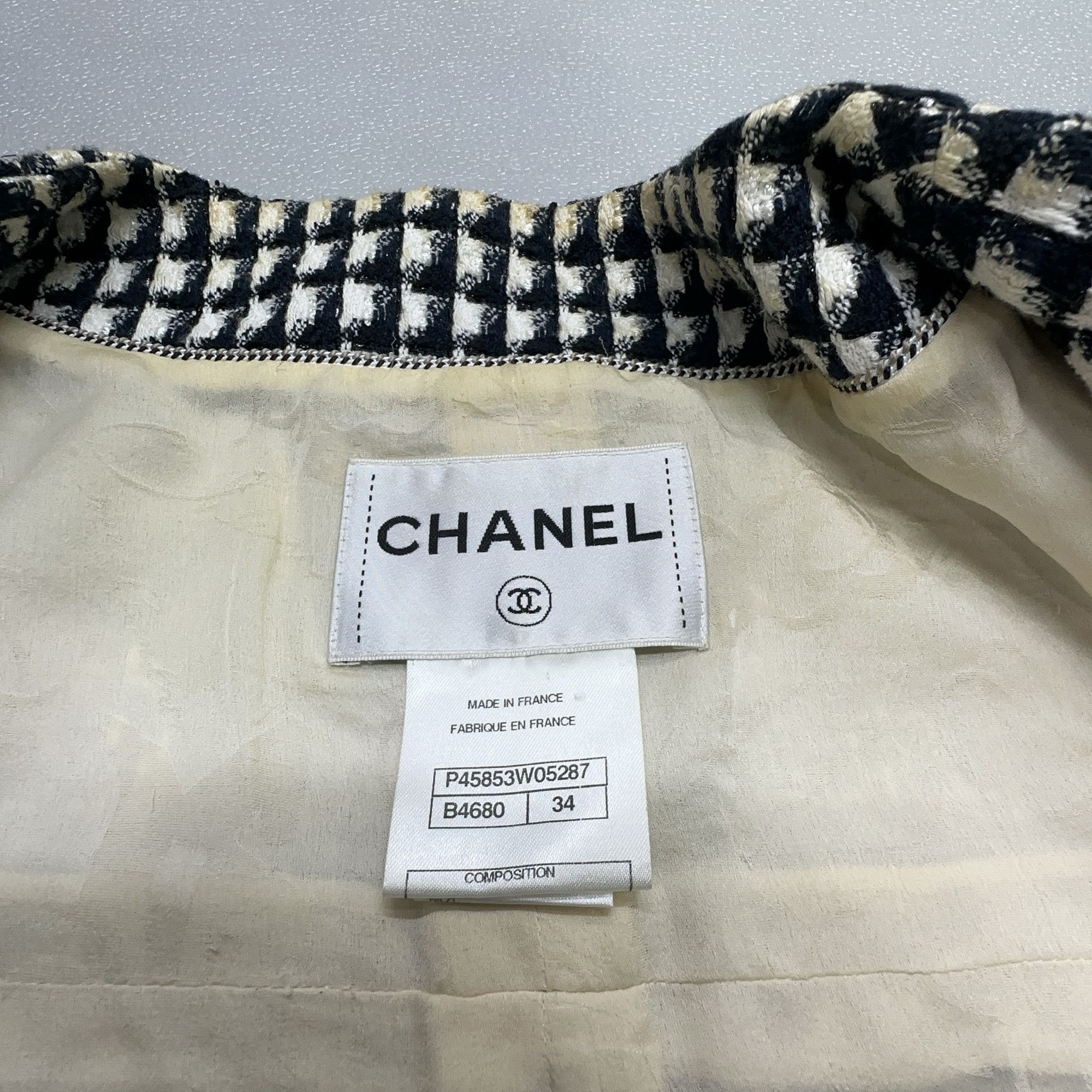 Chanel CHANEL Blue Tweed Pattern Jacket Size 34 Size XS / US 0-2 / IT 36-38 - 3 Thumbnail