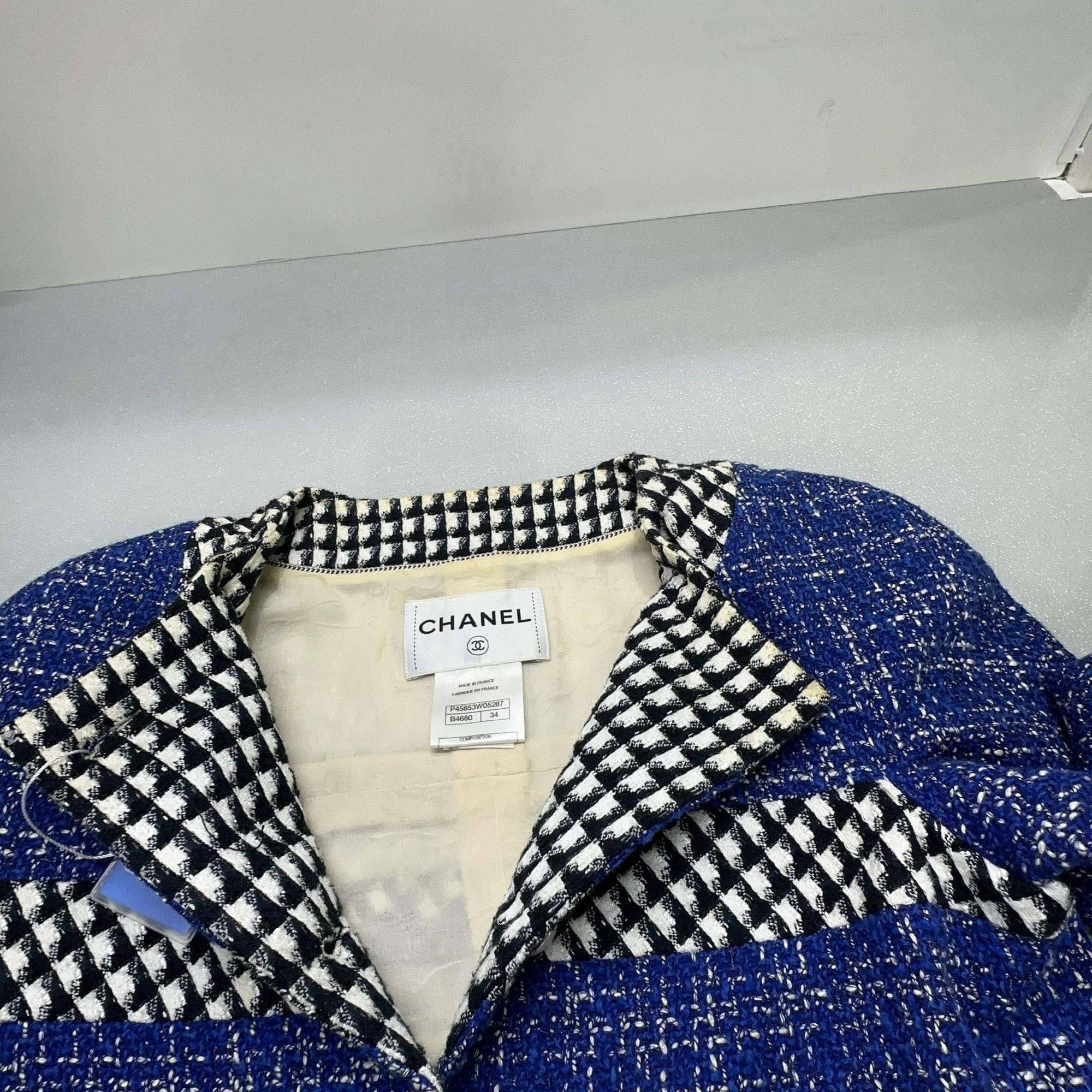 Chanel CHANEL Blue Tweed Pattern Jacket Size 34 Size XS / US 0-2 / IT 36-38 - 6 Thumbnail