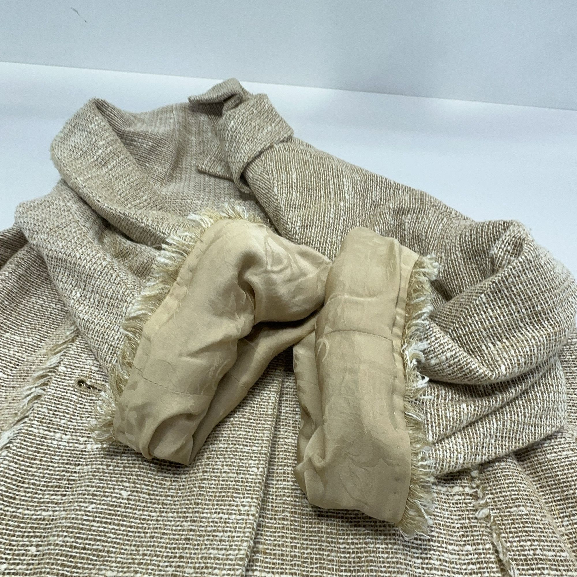 Chanel Chanel Fringed Tweed Jacket Size 36 Size XS / US 0-2 / IT 36-38 - 7 Thumbnail