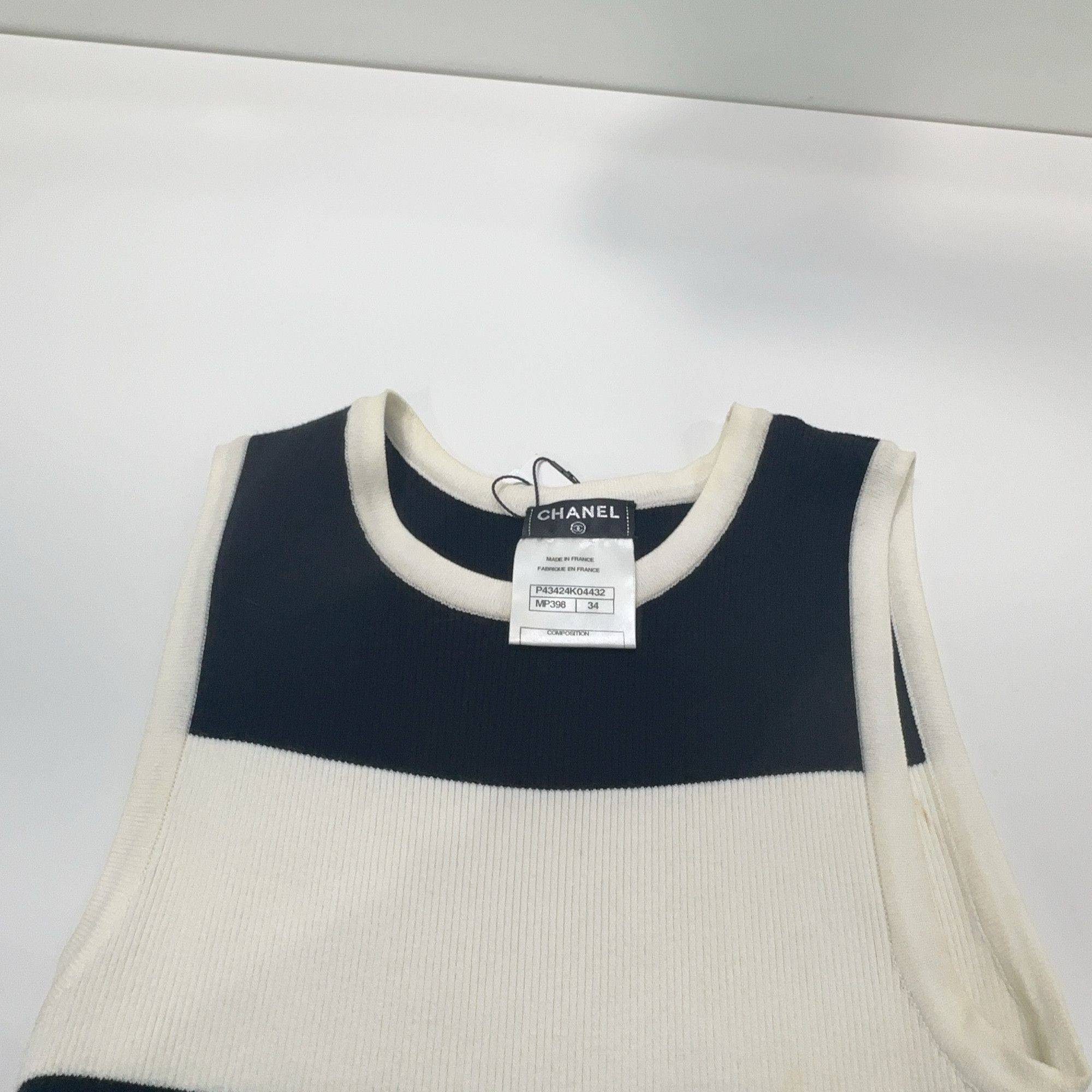 Chanel Chanel Colorblock Sleeveless Knit Midi Dress Size 34 Size XS / US 0-2 / IT 36-38 - 6 Thumbnail