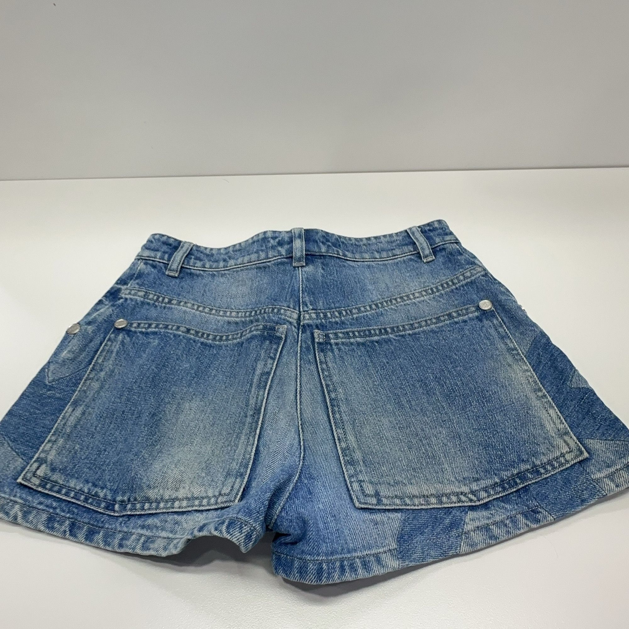Chanel Chanel Denim Shorts Size 34 Size 25" / US 0 / IT 36 - 7 Thumbnail