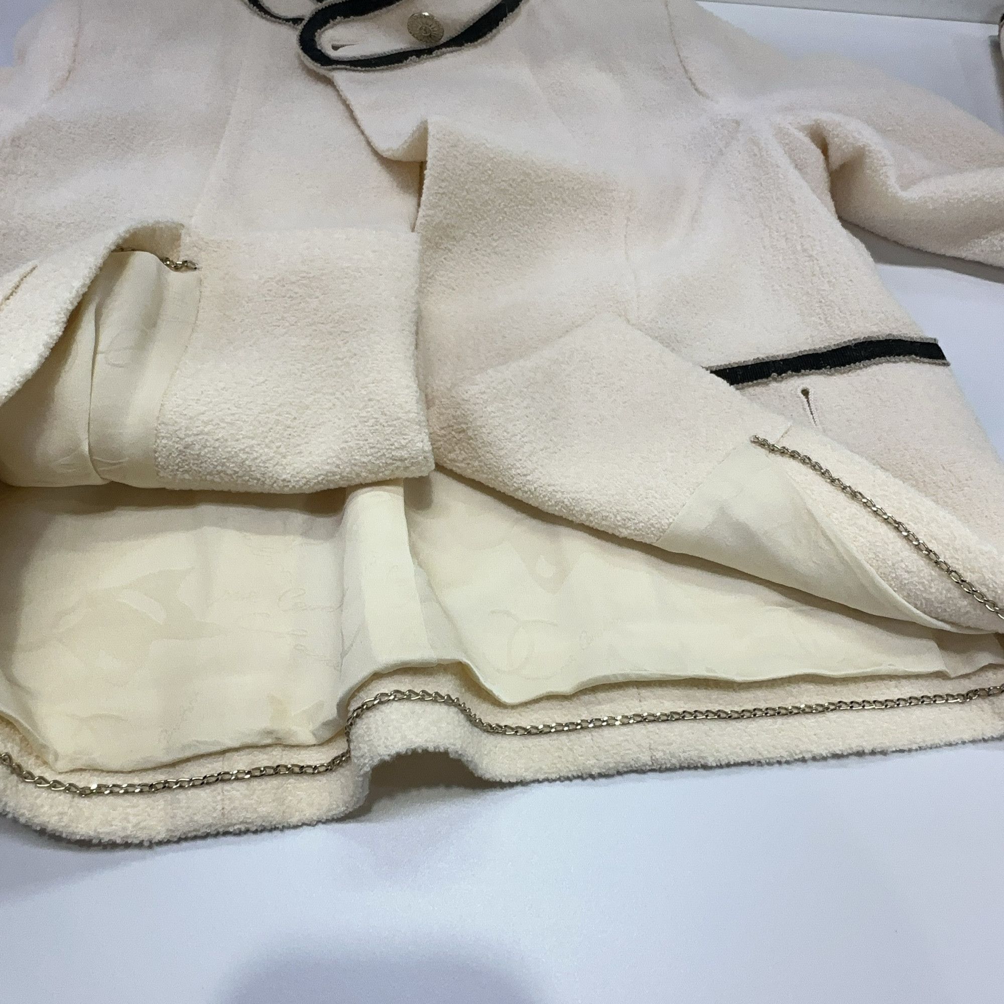 Chanel Chanel Trimmed Jacket Size 38 Size S / US 4 / IT 40 - 8 Thumbnail