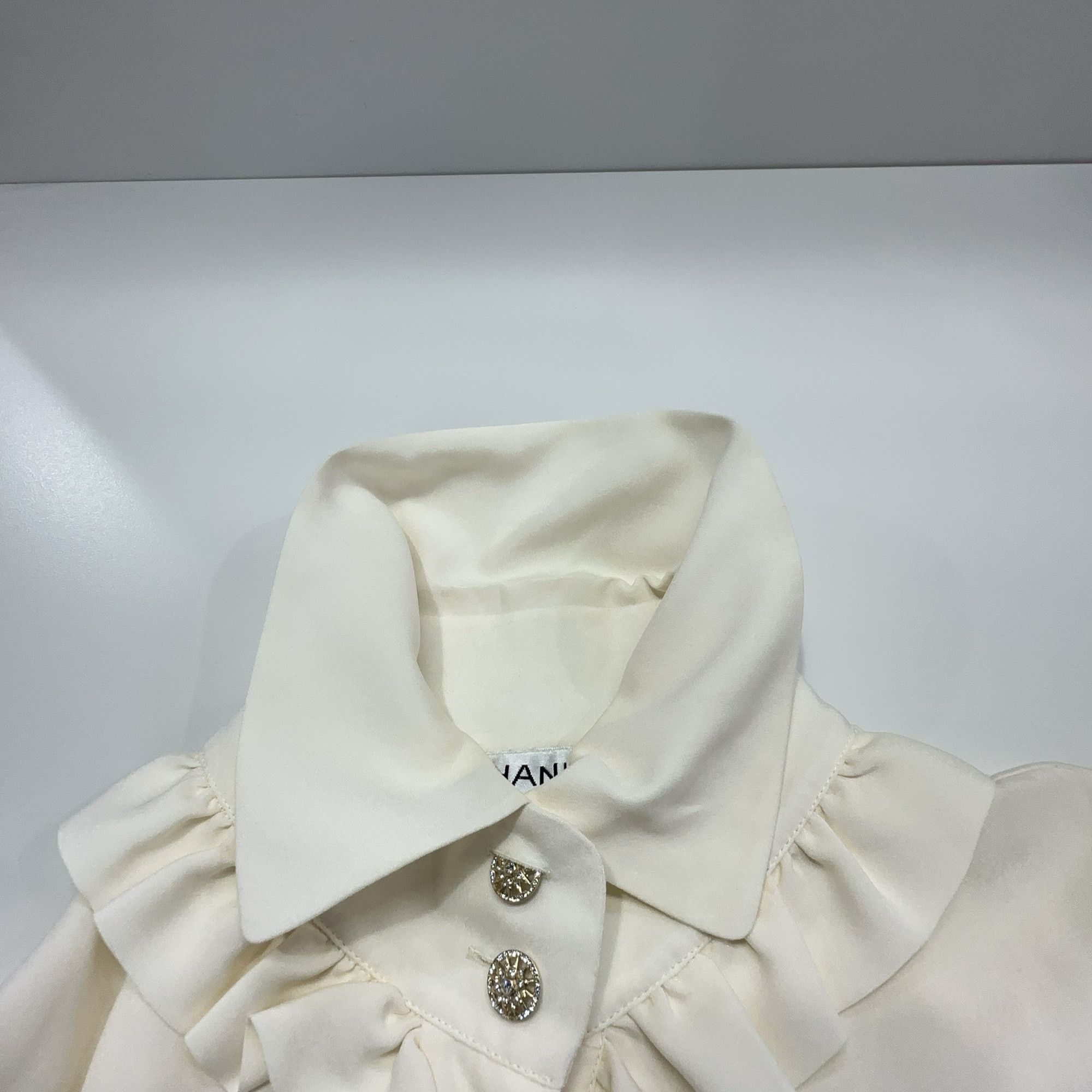 Chanel Chanel Ruffled Blouse Size 38 Size S / US 4 / IT 40 - 6 Thumbnail