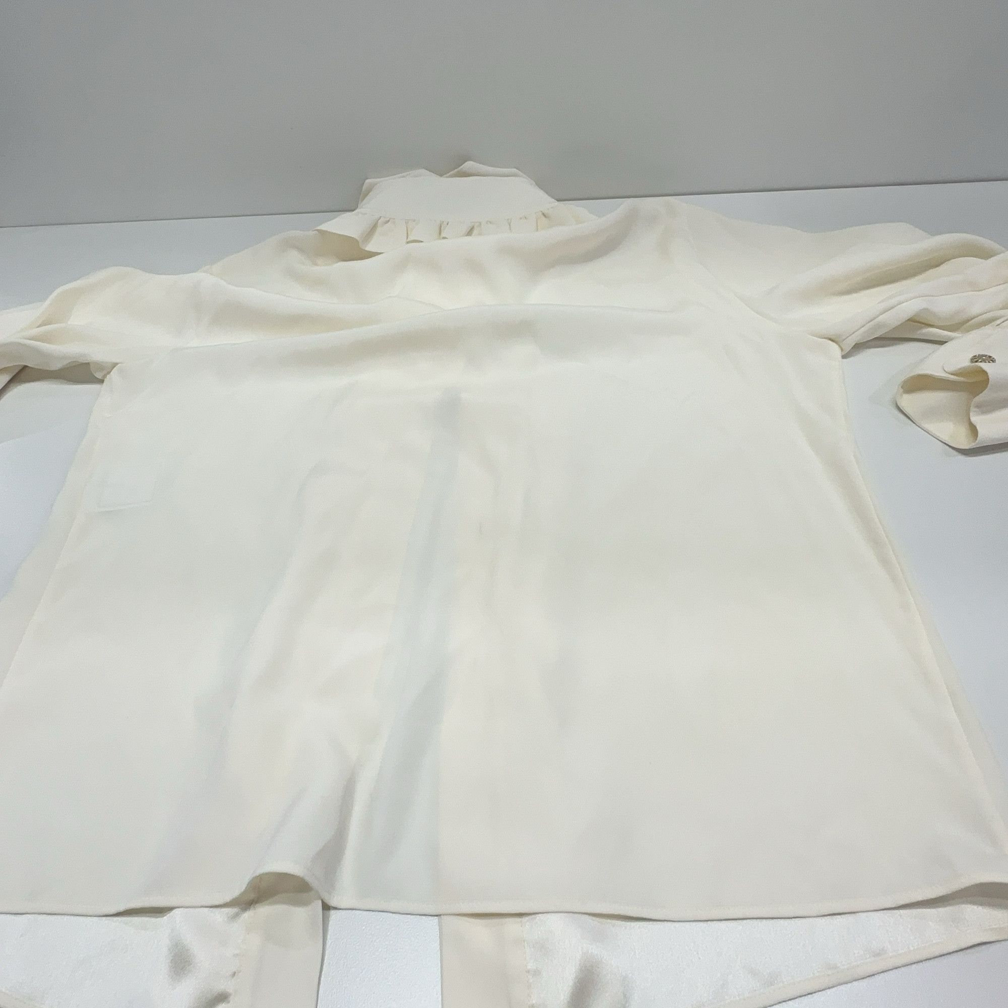 Chanel Chanel Ruffled Blouse Size 38 Size S / US 4 / IT 40 - 11 Thumbnail