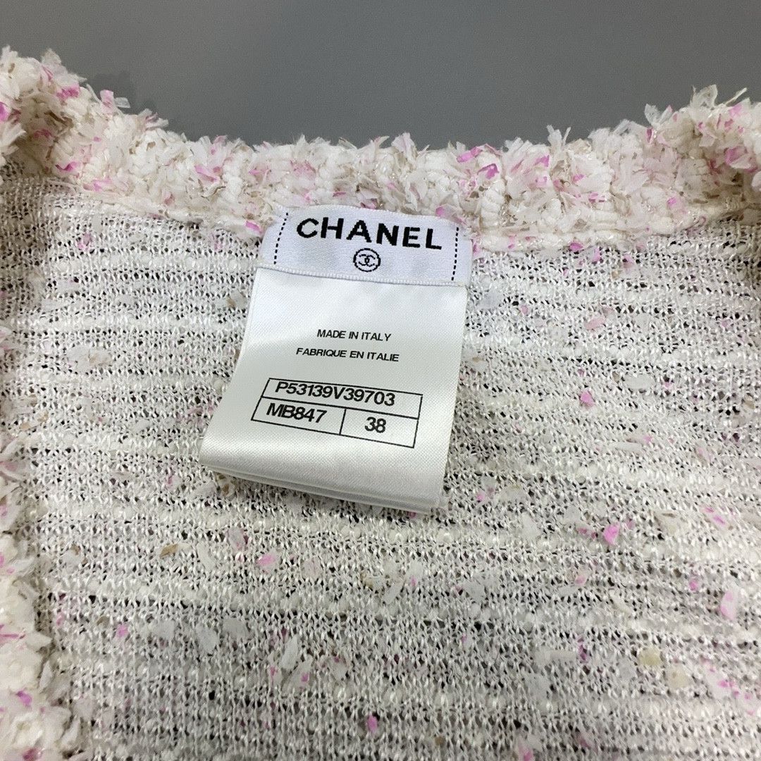 Chanel Chanel Tweed Sleeveless Button Up Size 38 Size S / US 4 / IT 40 - 3 Thumbnail