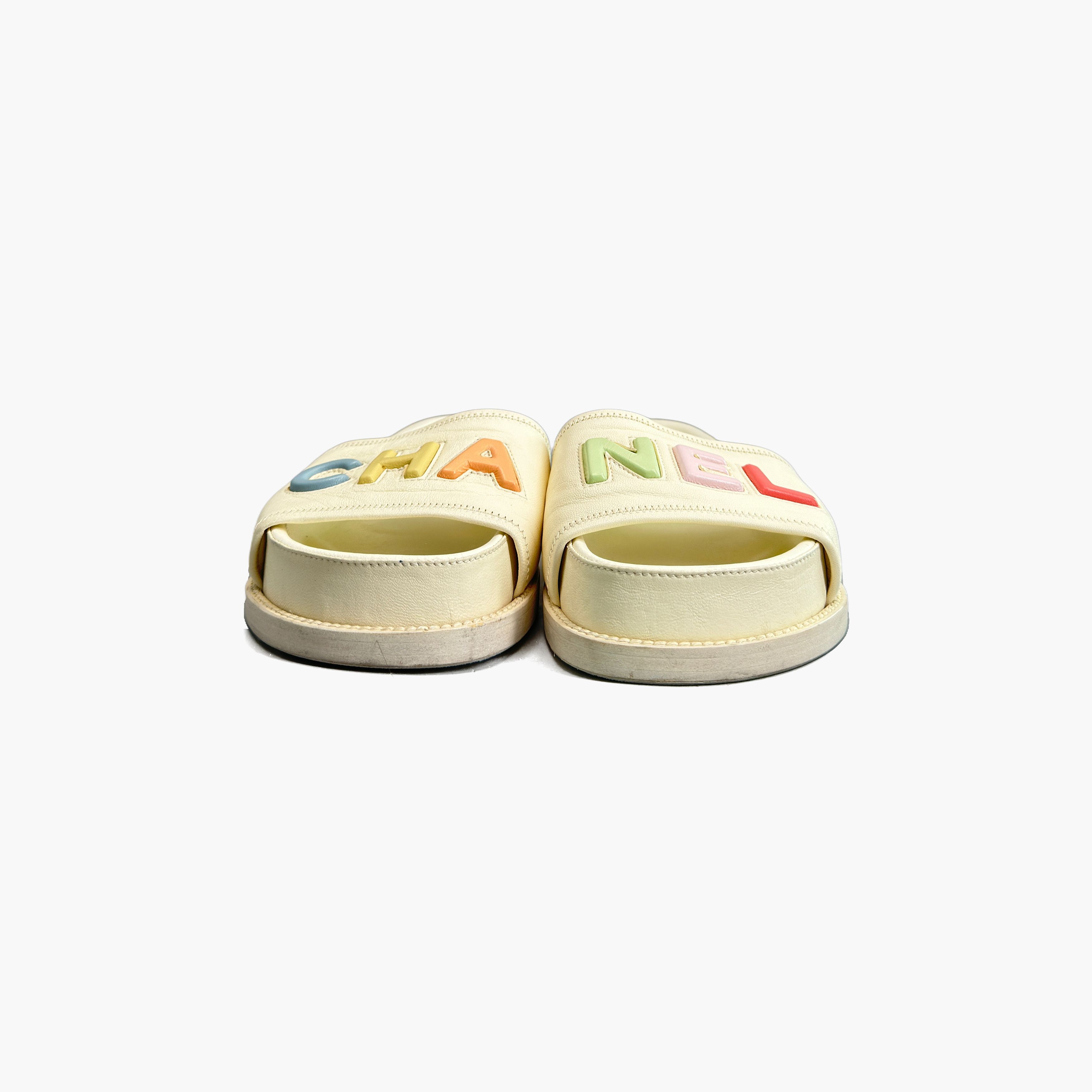 Chanel Chanel Multicolor Logo Leather Sandals Size 35.5 Size US 5.5 / IT 35.5 - 5 Thumbnail