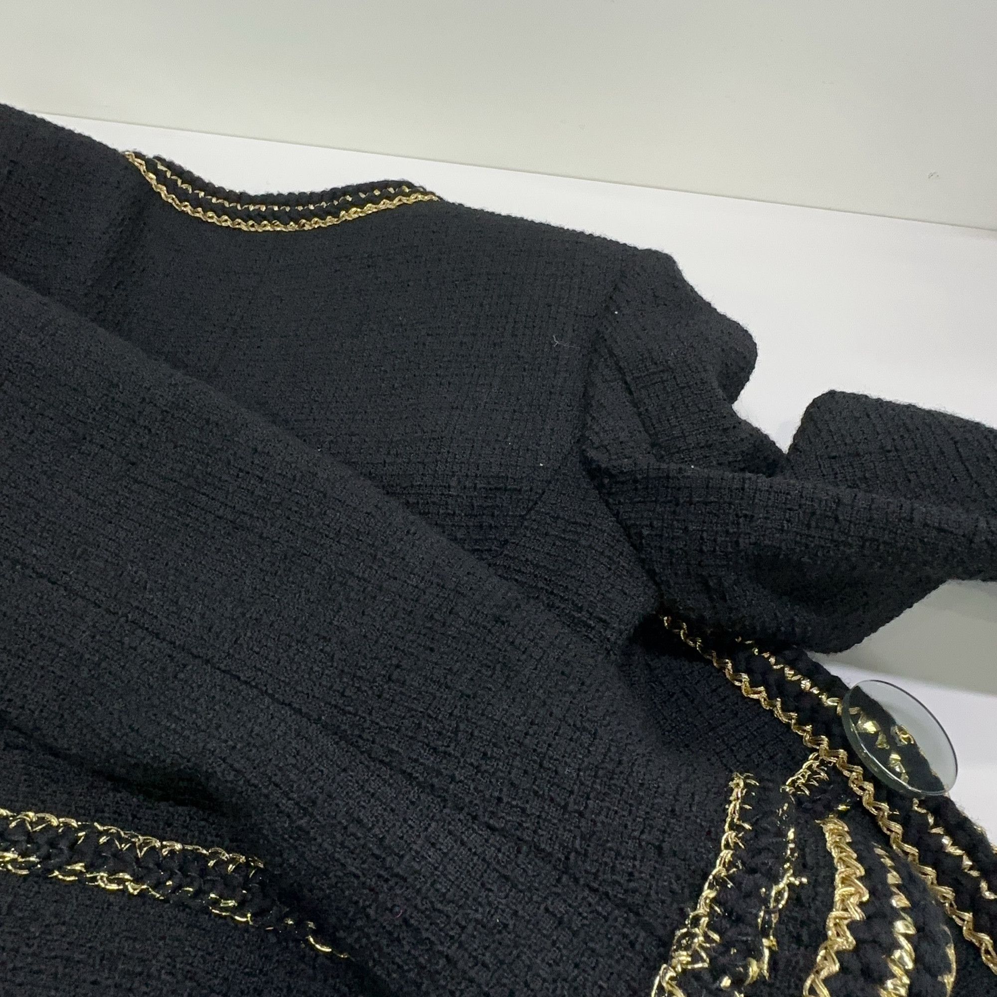 Chanel Chanel Tweed Blazer Black Size 34 Size XS / US 0-2 / IT 36-38 - 9 Thumbnail