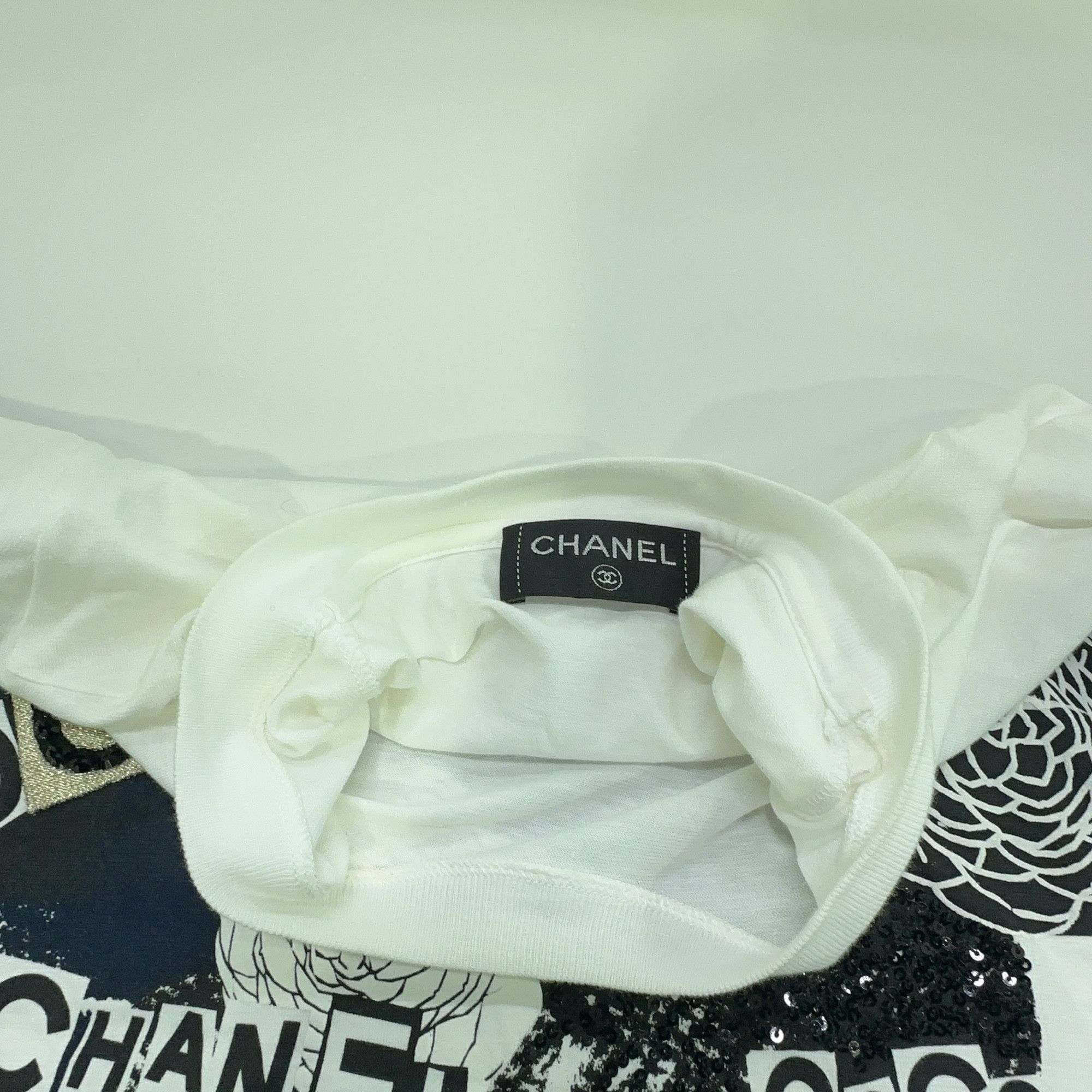 Chanel Chanel Graphic Print Long Sleeve T-Shirt S Size S / US 4 / IT 40 - 7 Thumbnail