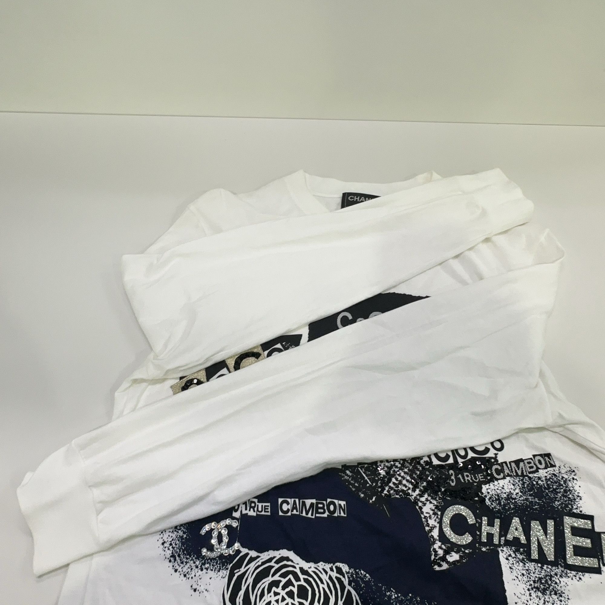 Chanel Chanel Graphic Print Long Sleeve T-Shirt S Size S / US 4 / IT 40 - 8 Thumbnail