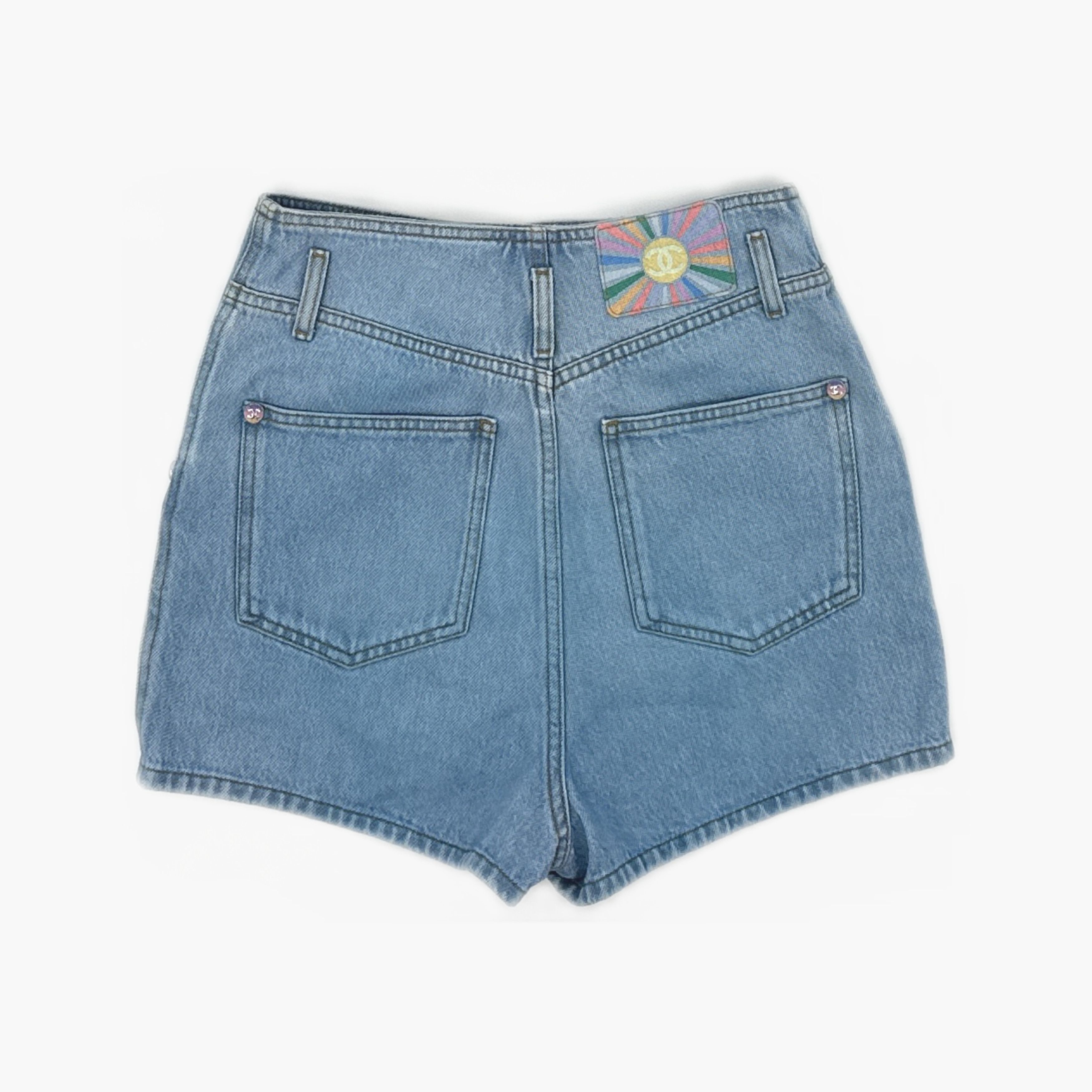 Chanel Chanel Rainbow Logo Patch Denim Shorts FR 36 Size 26" / US 2 / IT 38 - 2 Thumbnail