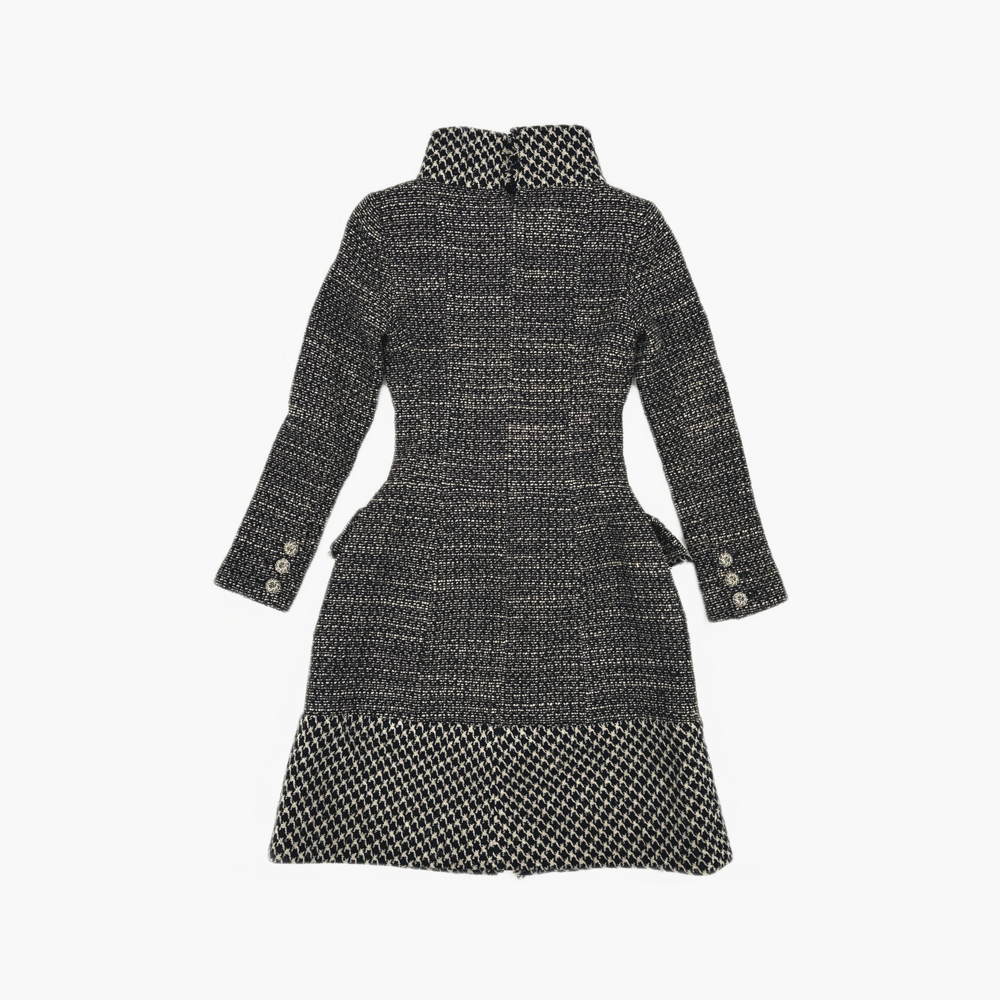 Chanel Chanel Tweed Patterned Button Dress Size 36 Size XS / US 0-2 / IT 36-38 - 2 Thumbnail