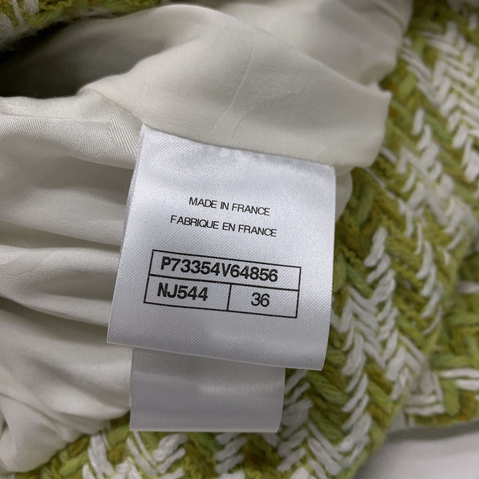Chanel Chanel Green Tweed Button Up Jacket Size 36 Size XS / US 0-2 / IT 36-38 - 4 Thumbnail