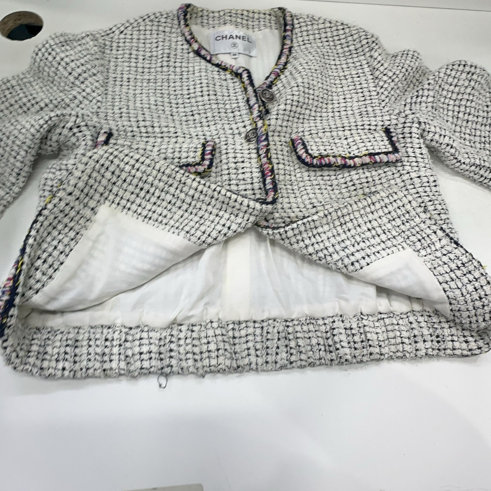 Chanel Chanel Check Tweed Jacket Size 38 Size S / US 4 / IT 40 - 9 Thumbnail