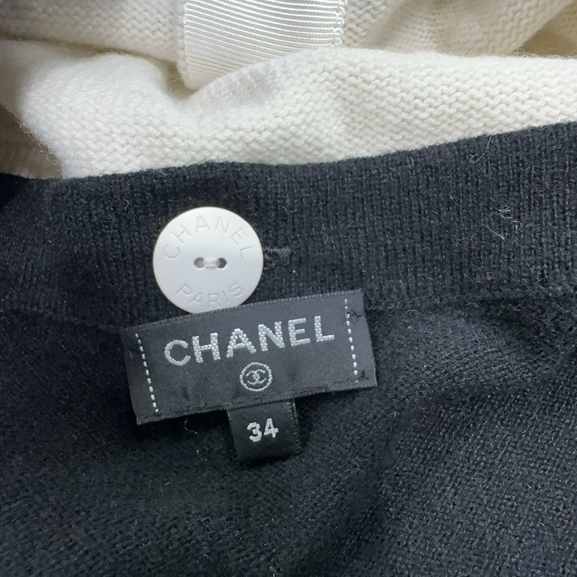 Chanel CHANEL Two-Tone Cardigan Size 34 Size XS / US 0-2 / IT 36-38 - 7 Thumbnail