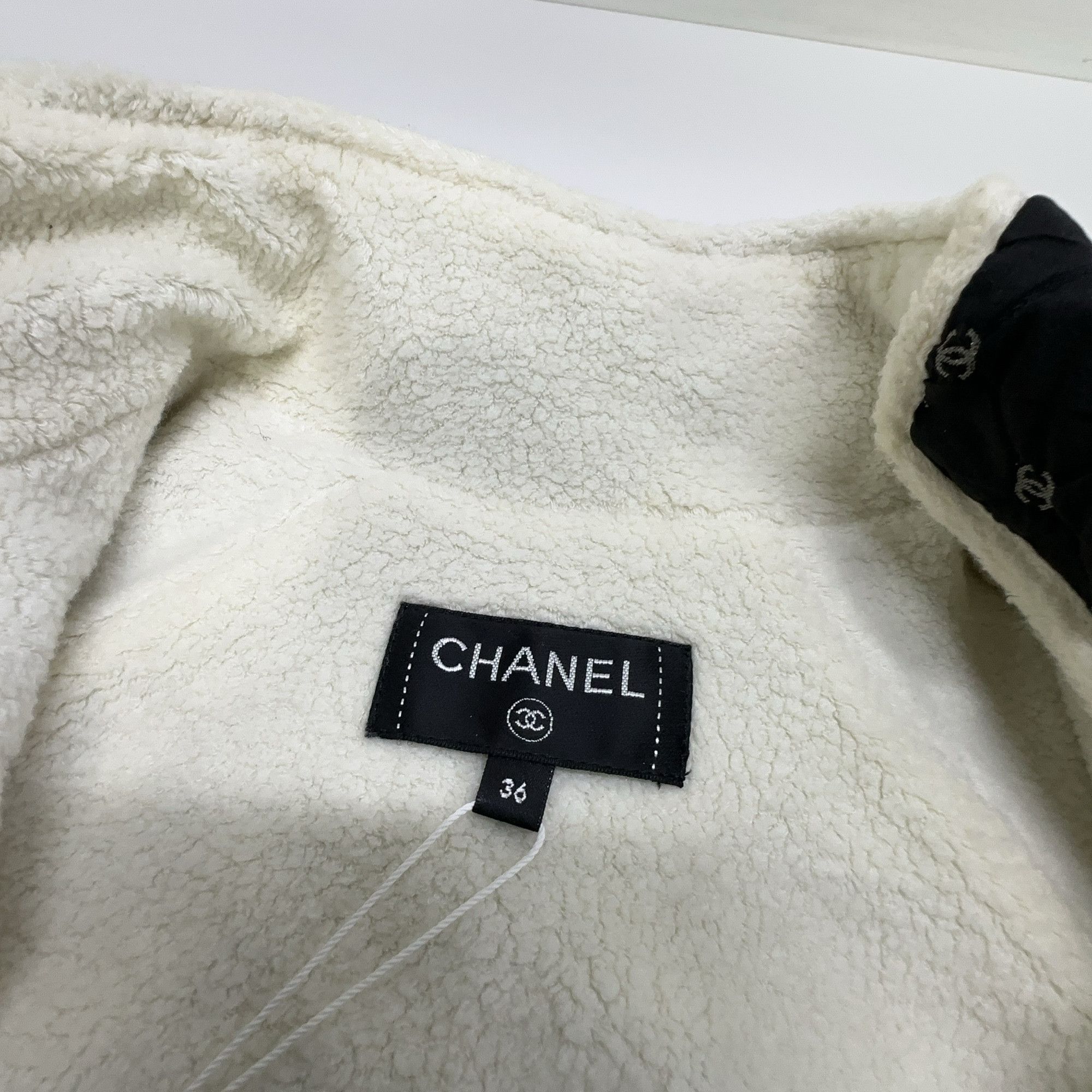Chanel Chanel Logo Quilted Zip Bodysuit Size 36 Size XS / US 0-2 / IT 36-38 - 3 Thumbnail