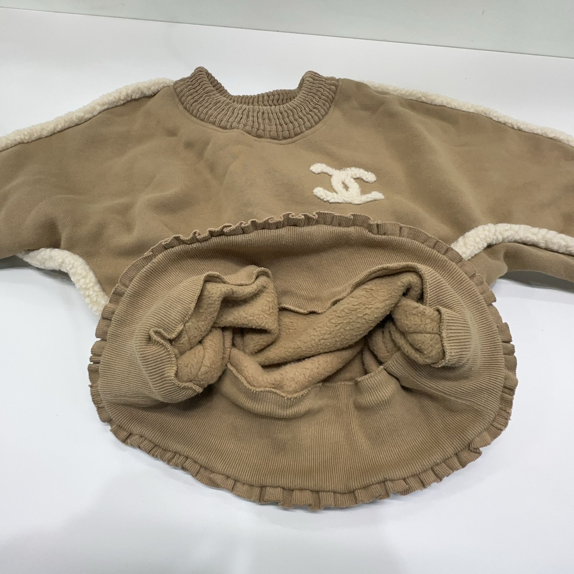 Chanel Chanel Logo Shearling Trim Sweatshirt Size 36 Size XS / US 0-2 / IT 36-38 - 5 Thumbnail