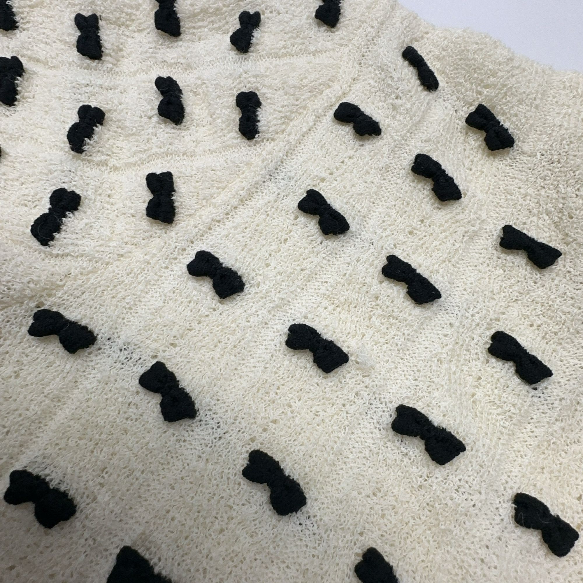 Chanel Chanel Bow Pattern Knit Sweater Size 36 Size XS / US 0-2 / IT 36-38 - 7 Thumbnail