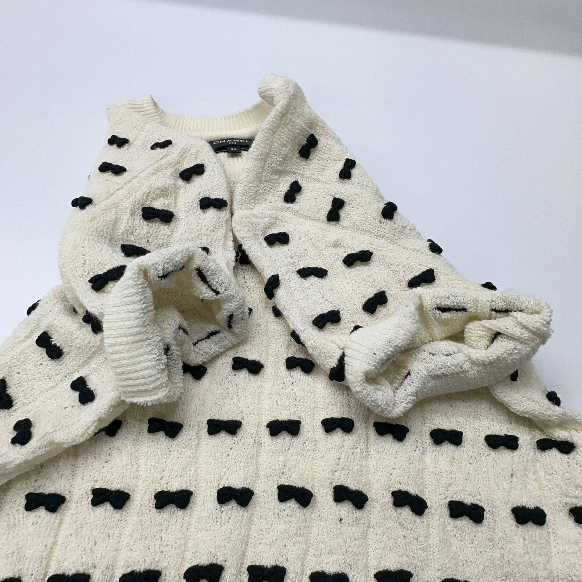 Chanel Chanel Bow Pattern Knit Sweater Size 36 Size XS / US 0-2 / IT 36-38 - 6 Thumbnail