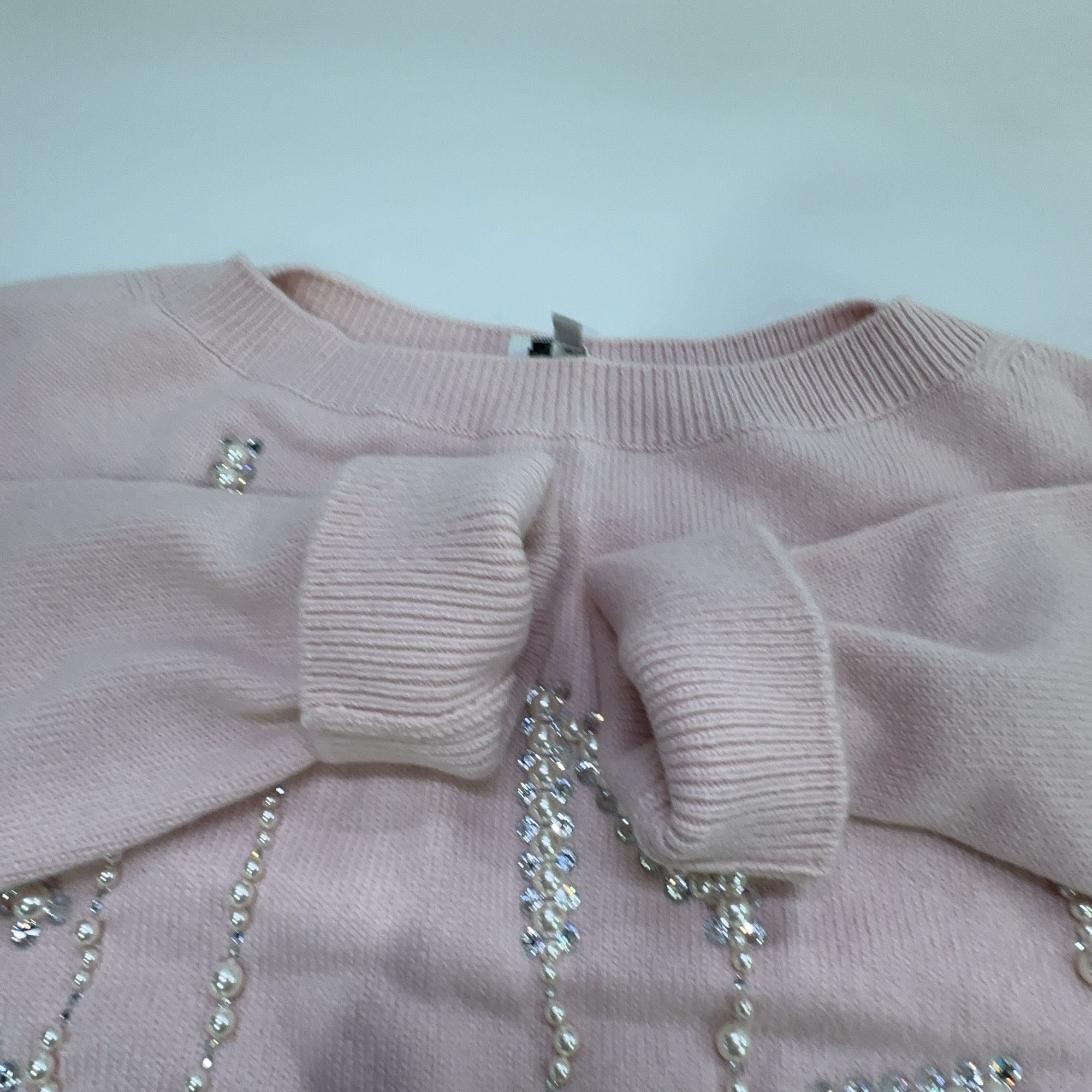 Chanel Chanel Pearl Crystal Logo Sweater Size 34 Size XS / US 0-2 / IT 36-38 - 6 Thumbnail
