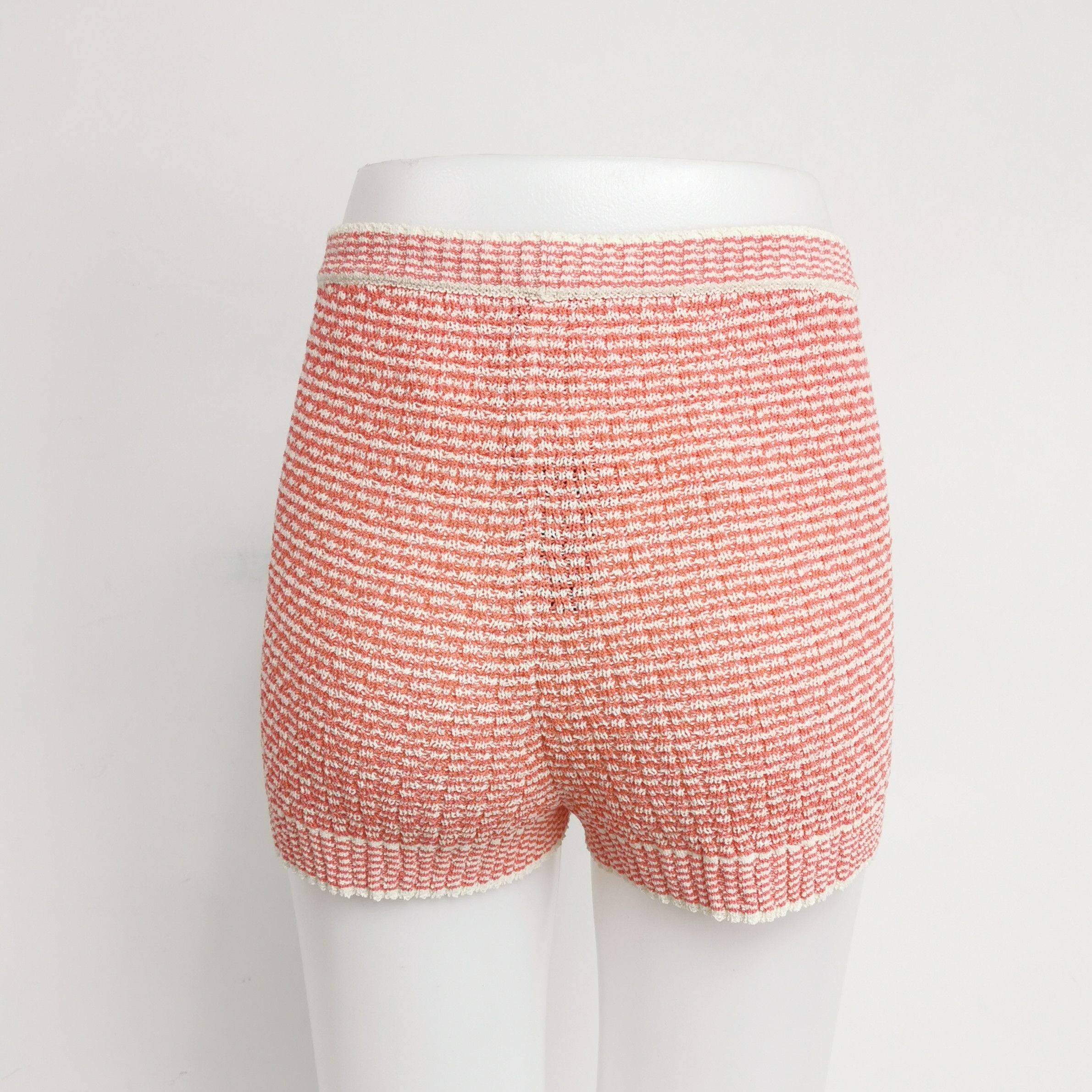 Chanel Chanel Women 36 Shorts Size 36" / US 14 / IT 50 - 2 Thumbnail