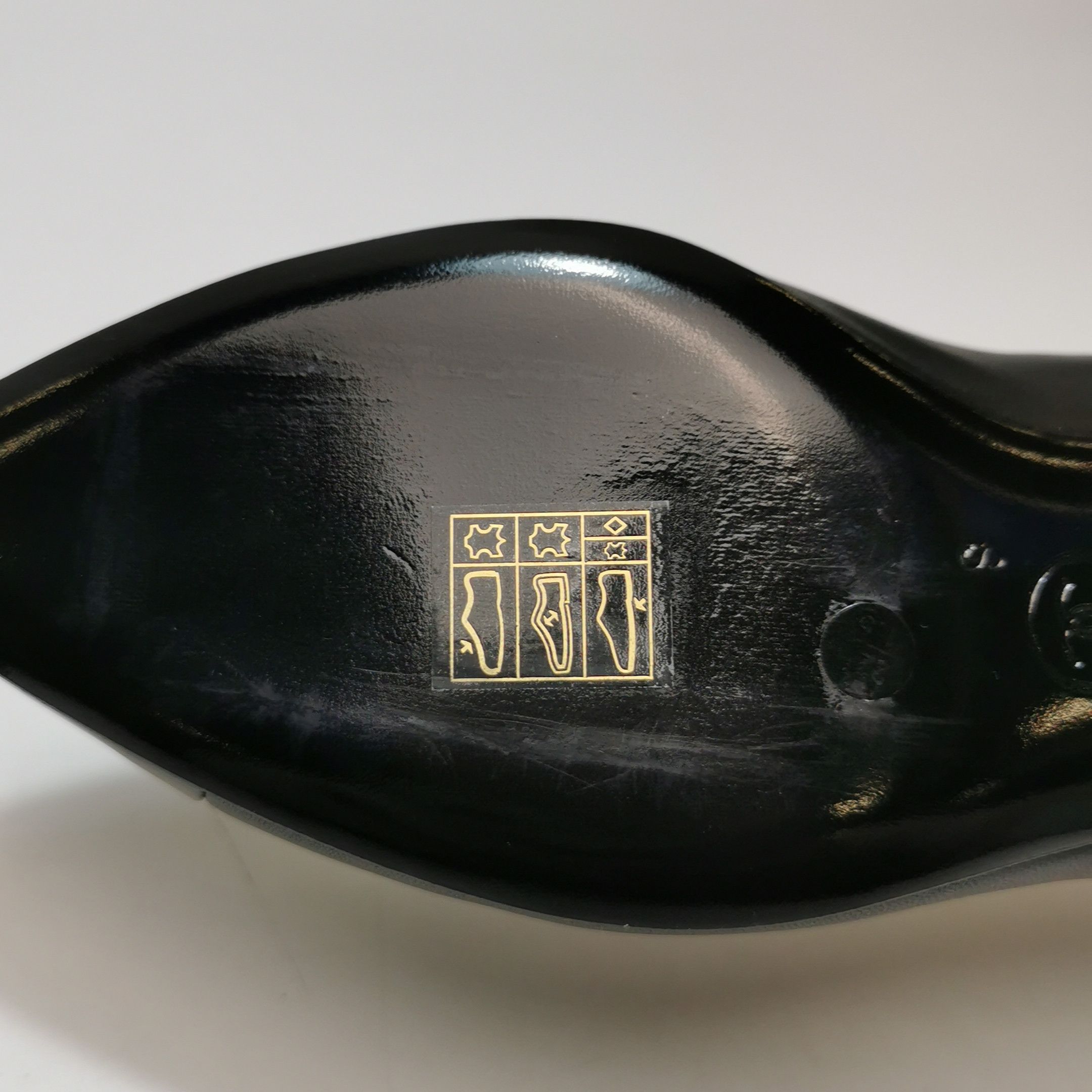 Chanel Chanel Women 5-5 Flats Size US 5.5 / IT 35.5 - 8 Thumbnail