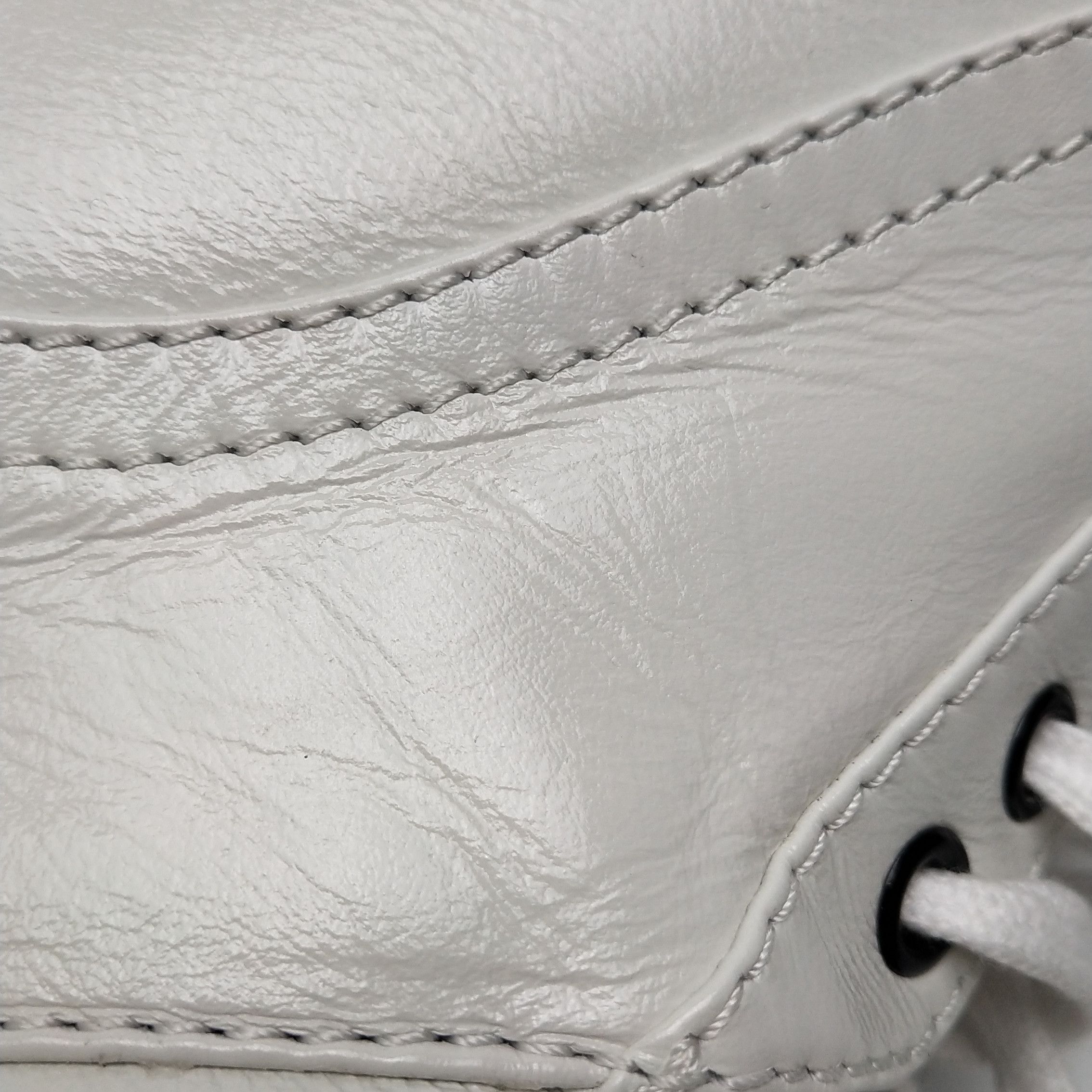Chanel Chanel Women 9 Lowtop Sneakers Size US 9 / IT 39 - 9 Thumbnail