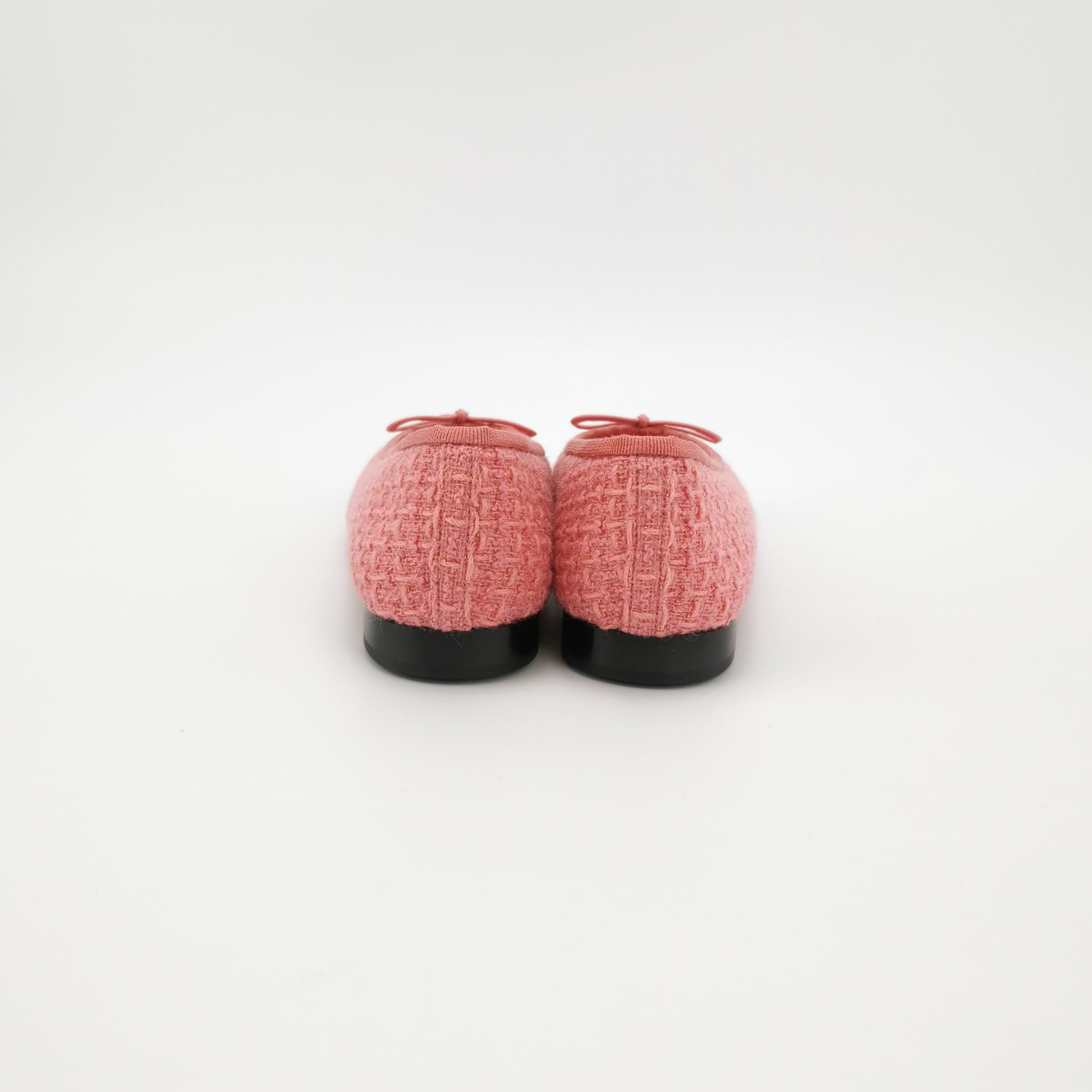 Chanel Chanel Women 6-5 Flats Size US 6.5 / IT 36.5 - 4 Thumbnail