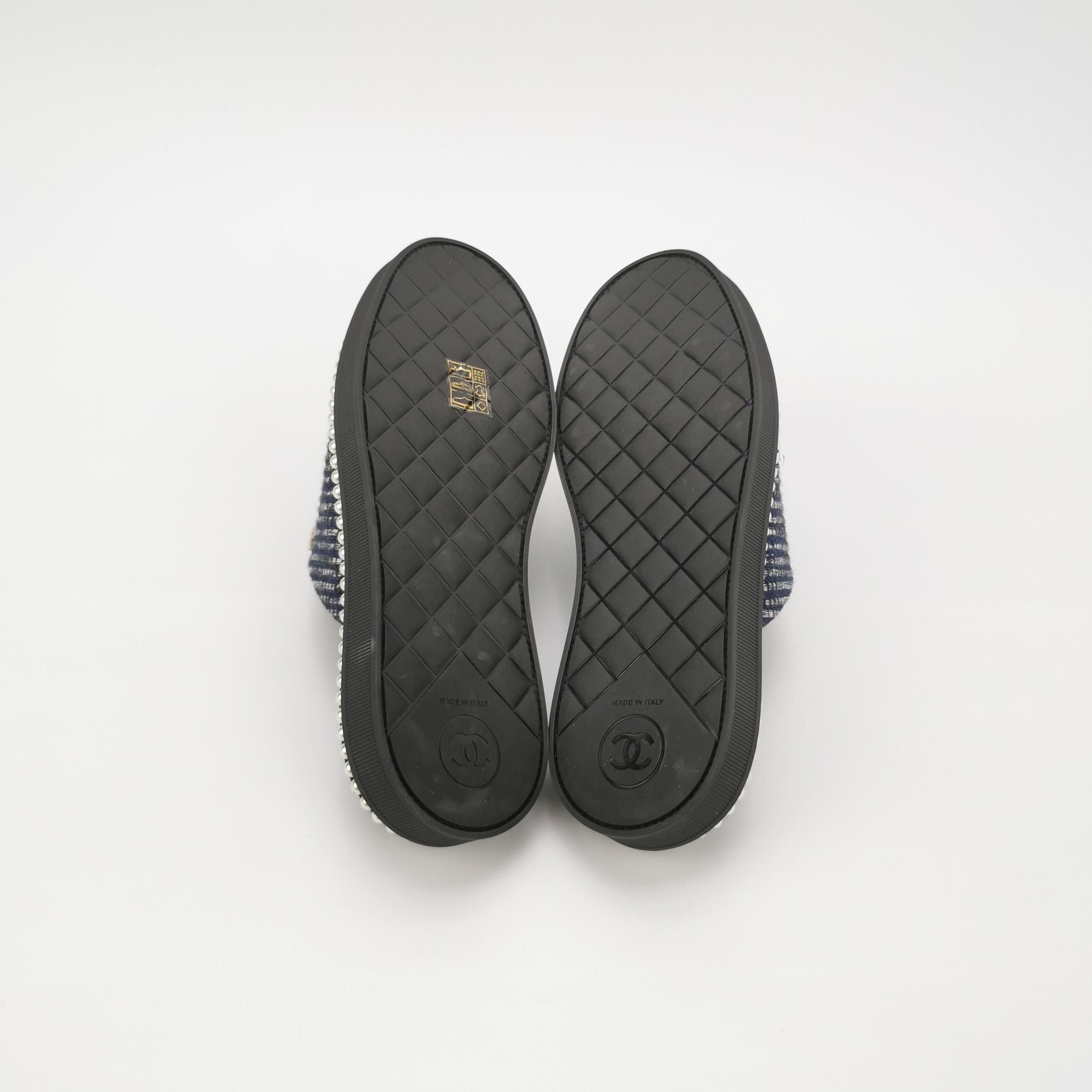 Chanel Chanel Women 5 Sandals Size US 5 / IT 35 - 5 Thumbnail