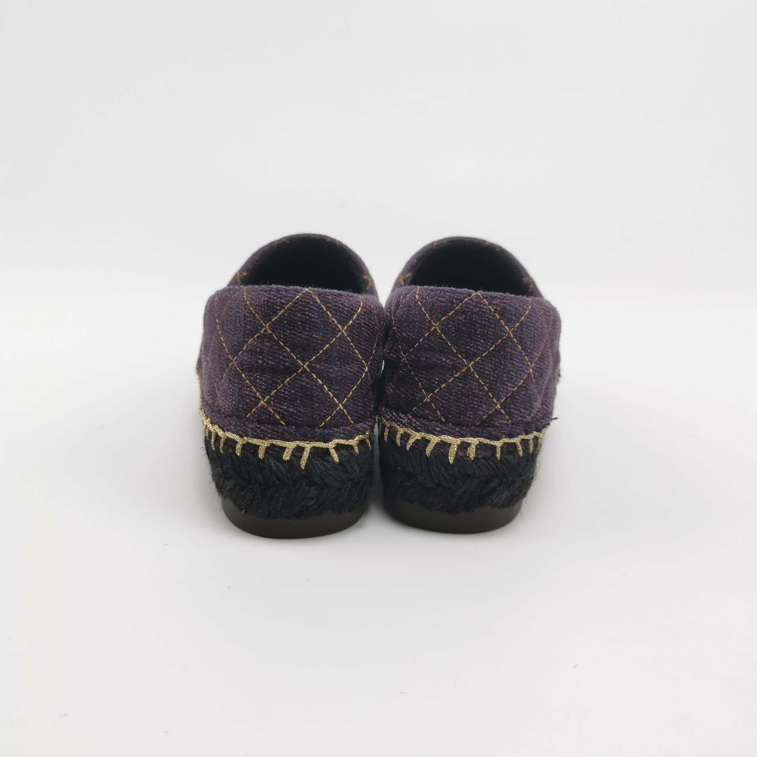 Chanel Chanel Women 6 Flats Size US 6 / IT 36 - 4 Thumbnail