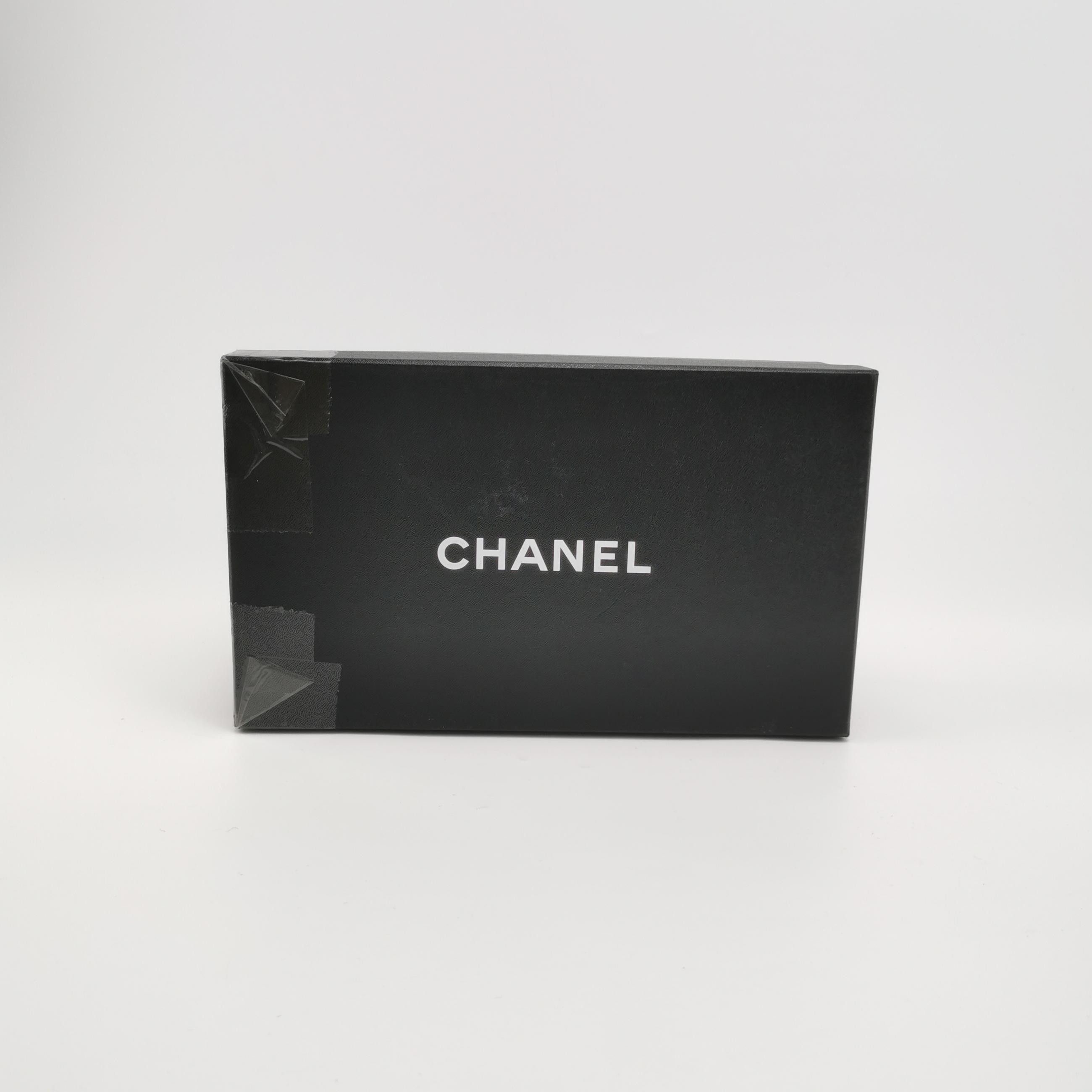 Chanel Chanel Women 6 Flats Size US 6 / IT 36 - 6 Thumbnail