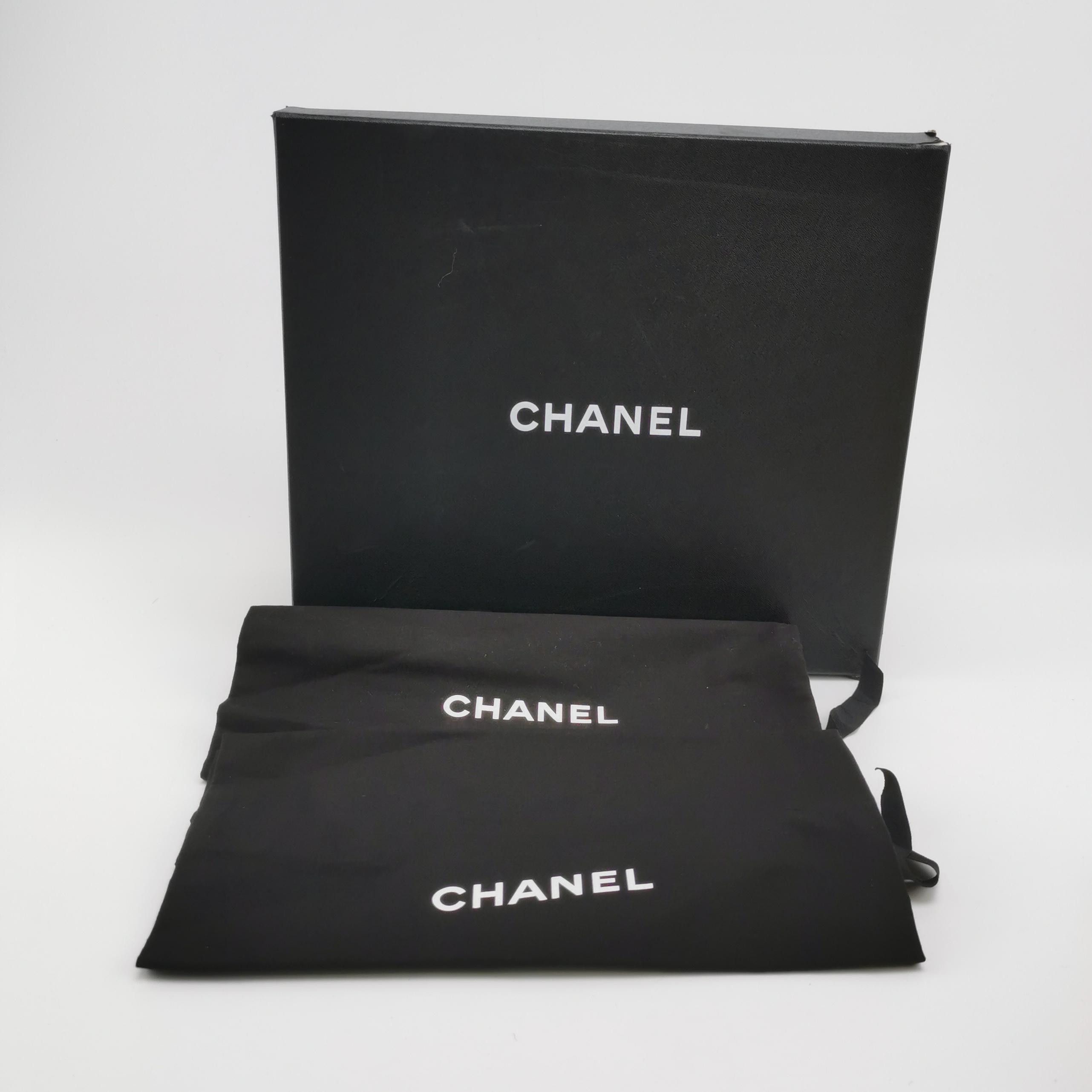 Chanel Chanel Women 7 Sandals Size US 7 / IT 37 - 6 Thumbnail