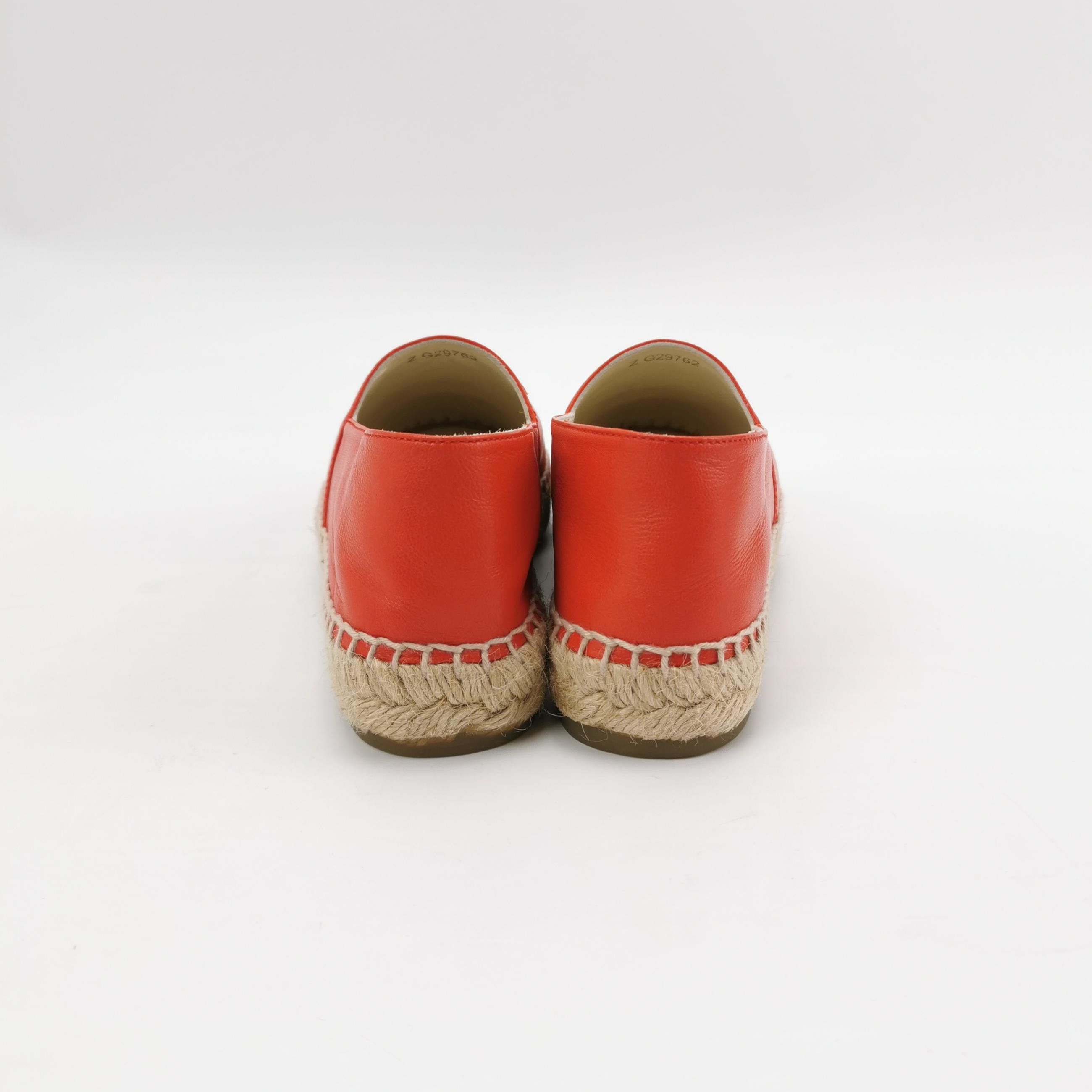 Chanel Chanel Women 5 Flats Size US 5 / IT 35 - 4 Thumbnail